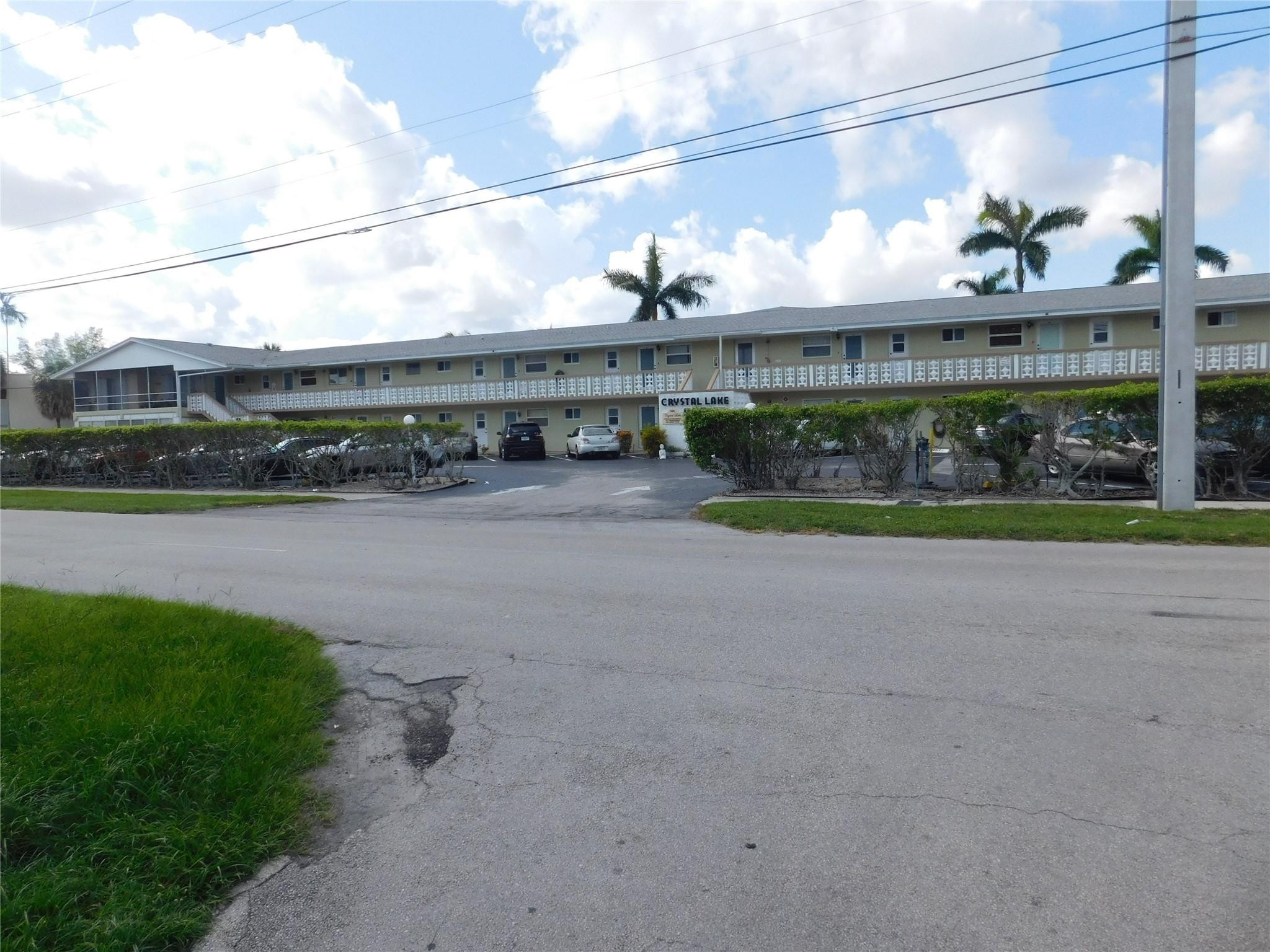 960 Crystal Lake Drive 201 — photo