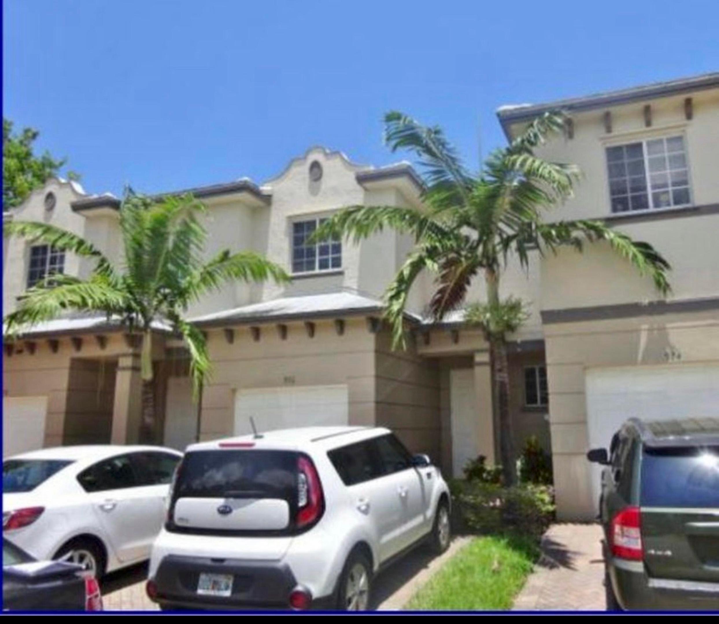 976 Abaco Lane — photo