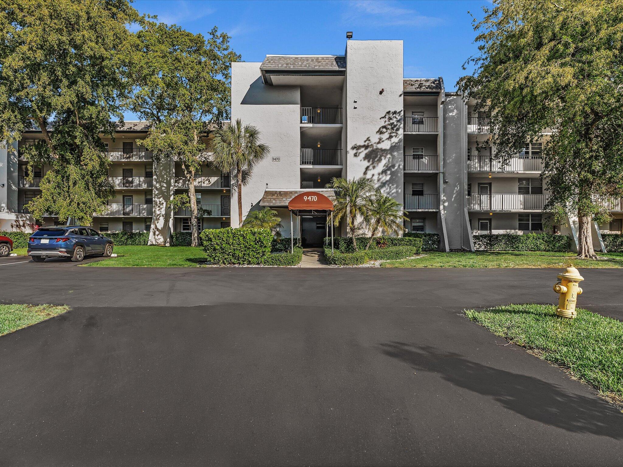 9470 Poinciana Place 303 — photo