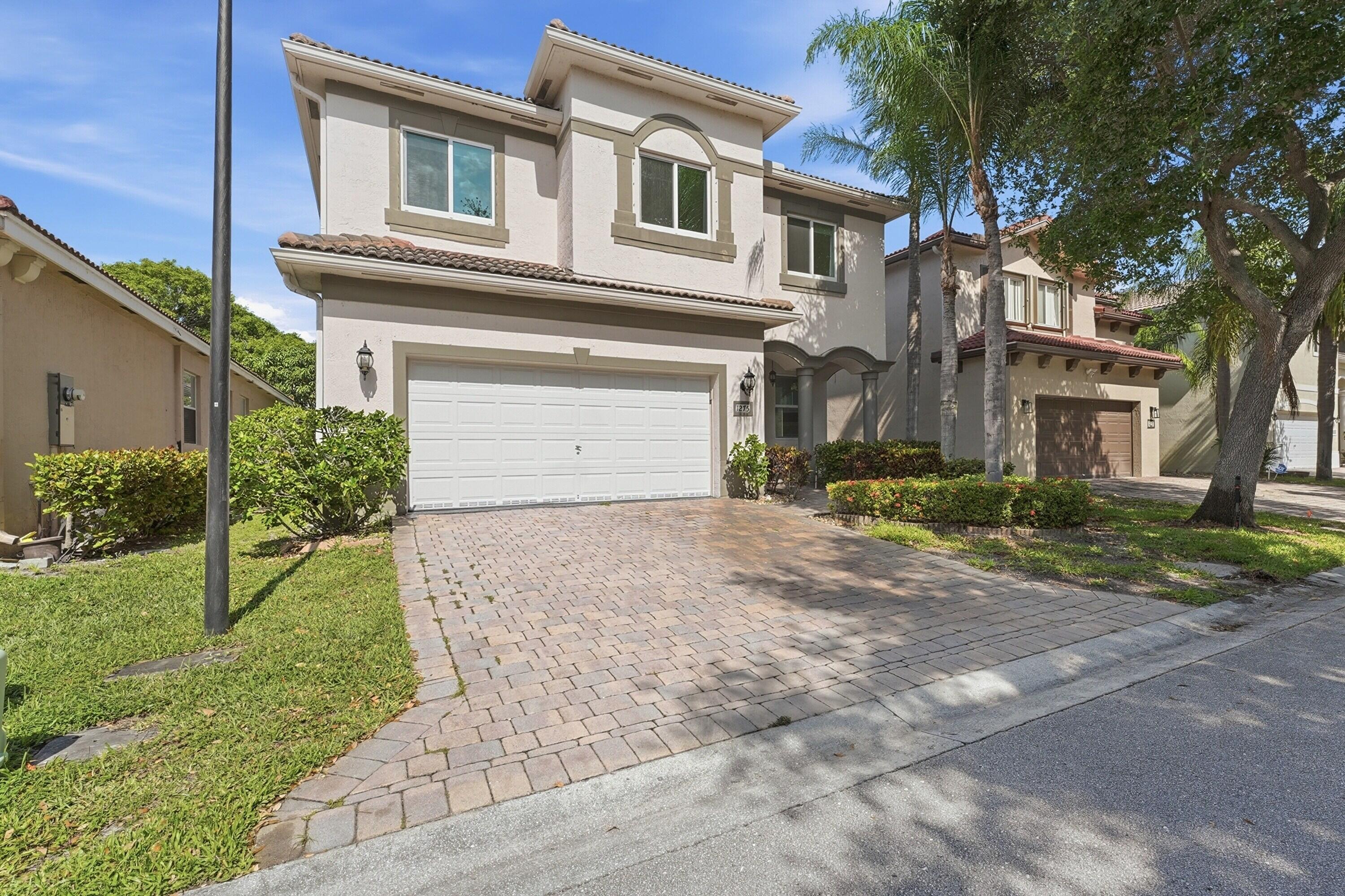 1275 Rosegate Boulevard, Riviera Beach, FL 33404 — photo 2