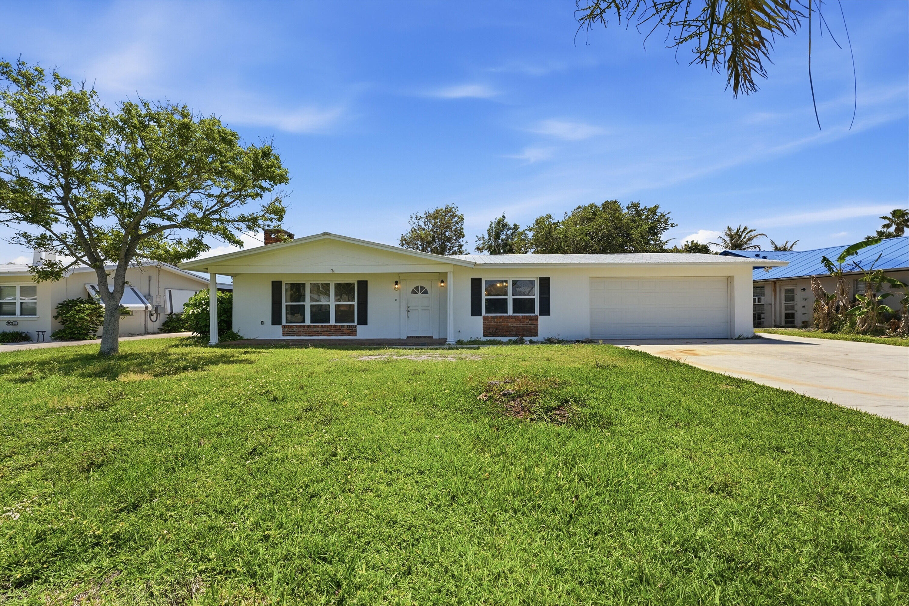 1804 Bayshore Drive — photo