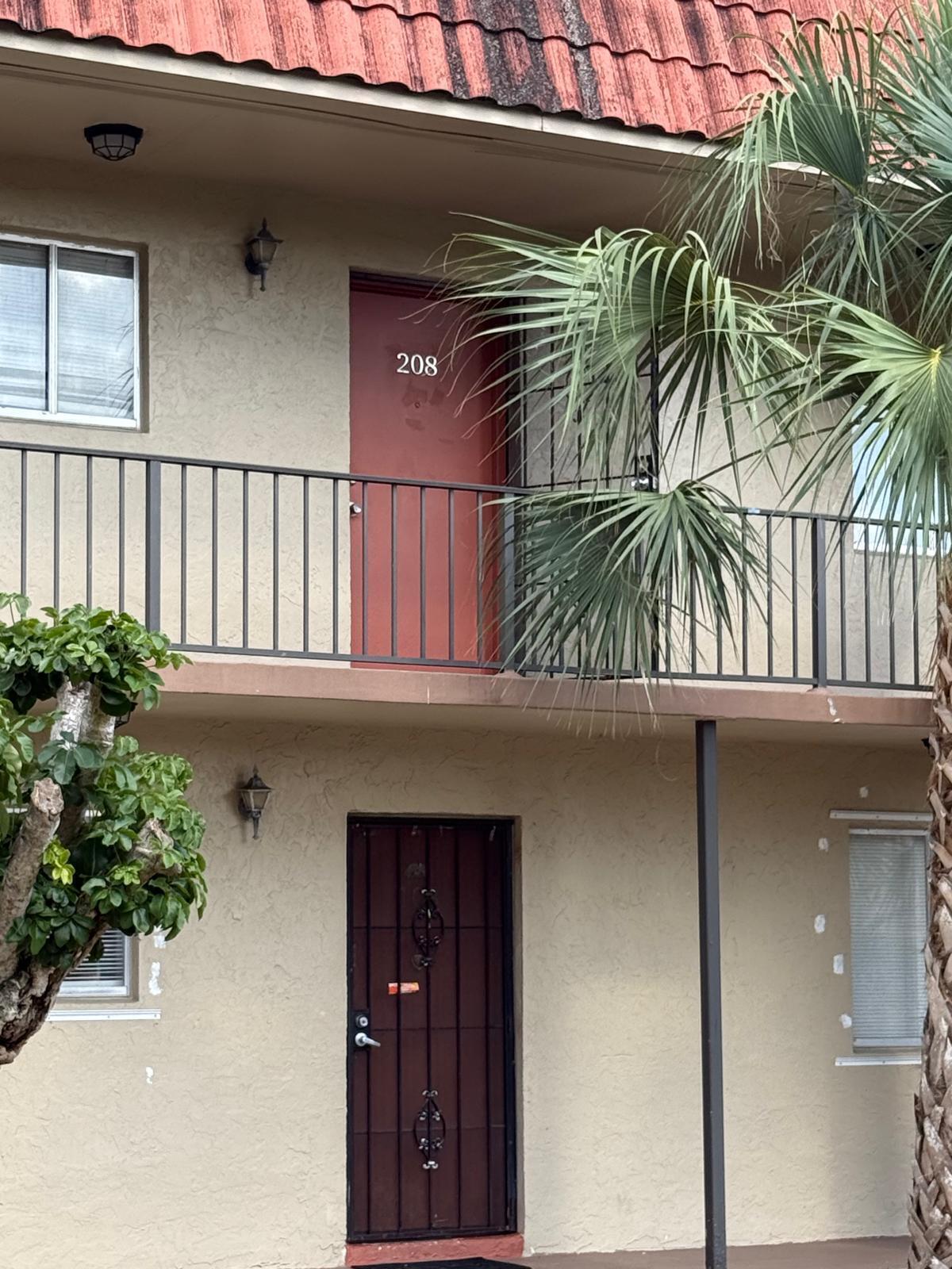 6074 Forest Hill Boulevard 208 — photo