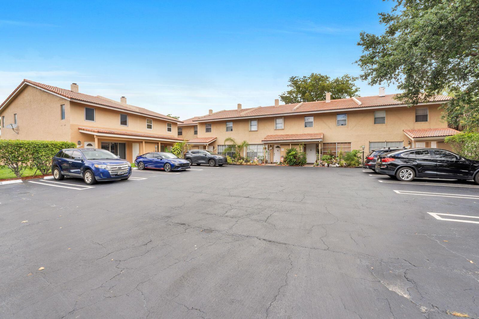4295 Coral Springs Drive 3C — photo