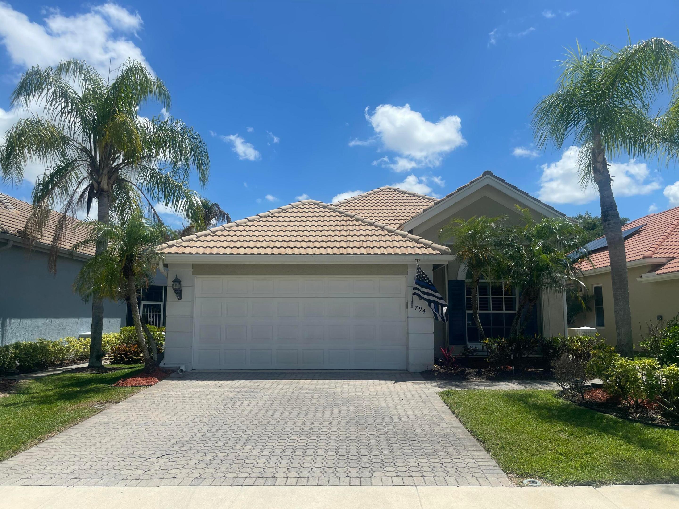 794 SW Munjack Circle — photo
