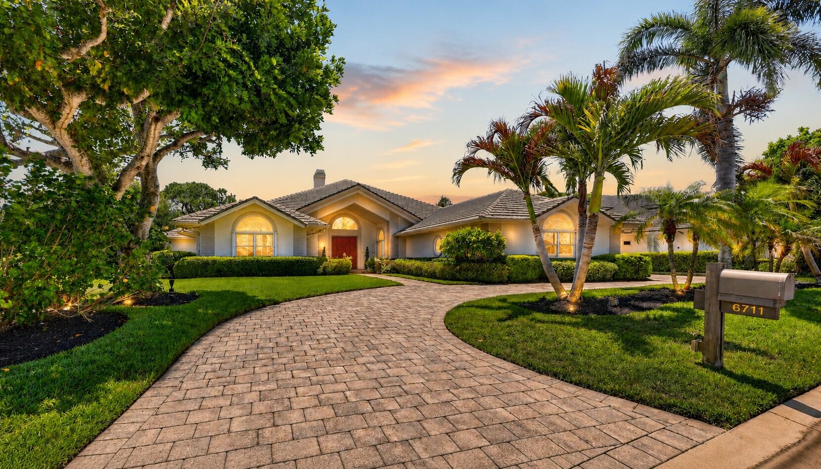 6711 SE Barrington Drive — photo