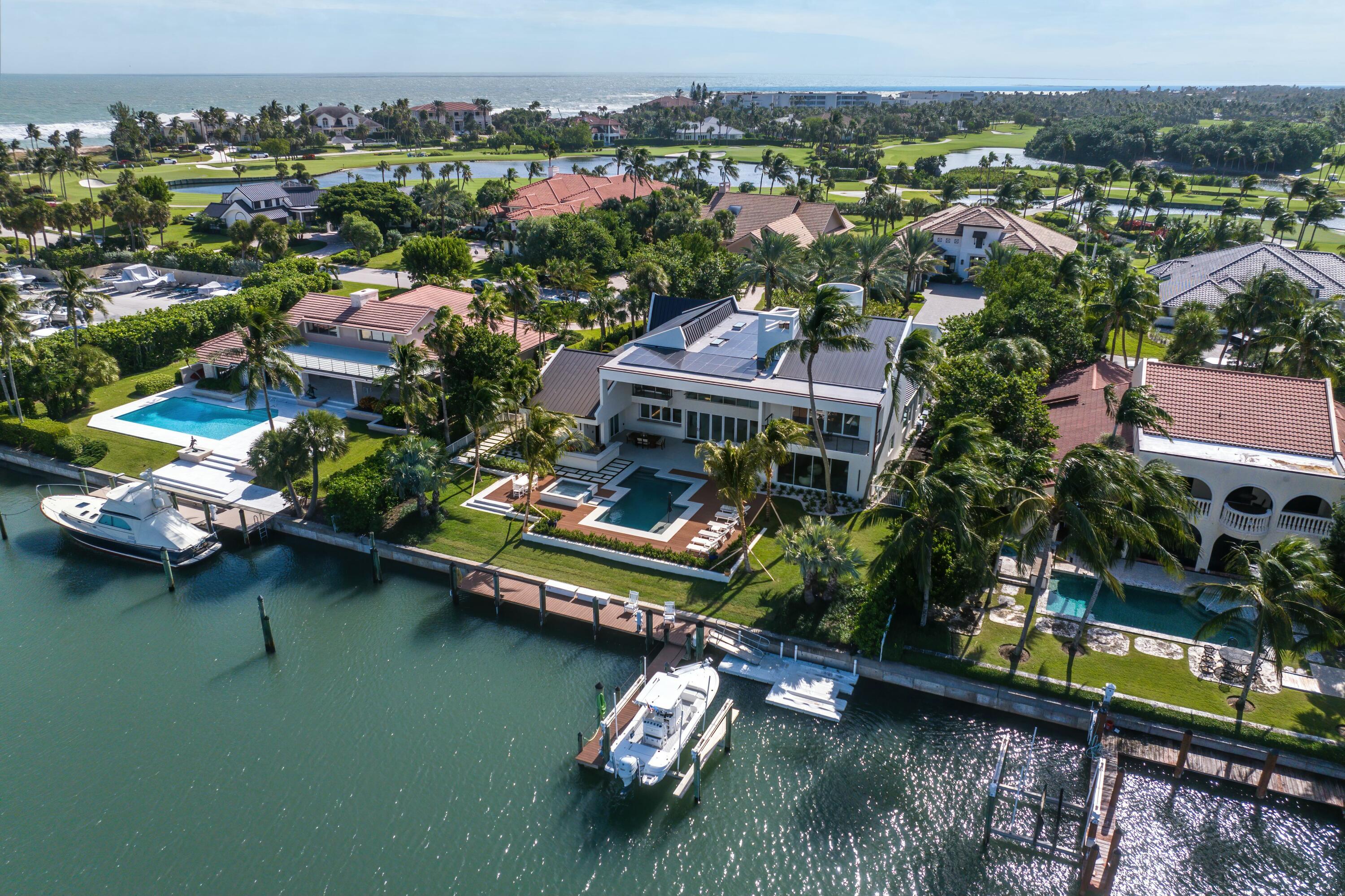 6879 SE South Marina Way — photo