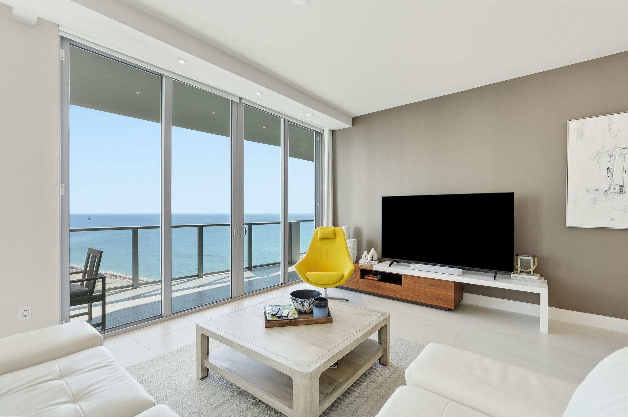 3100 N Ocean Drive #H-1701 — photo