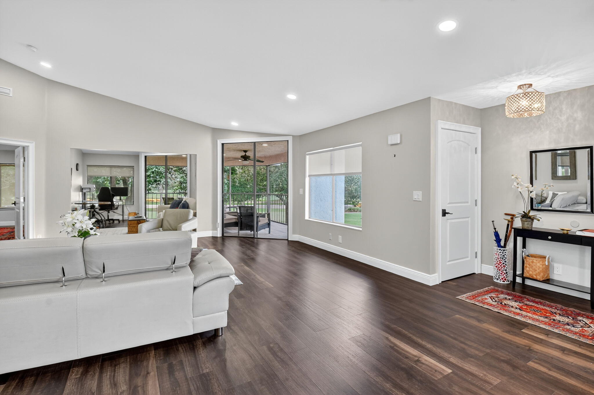 15307 Strathearn Drive 11204 — photo