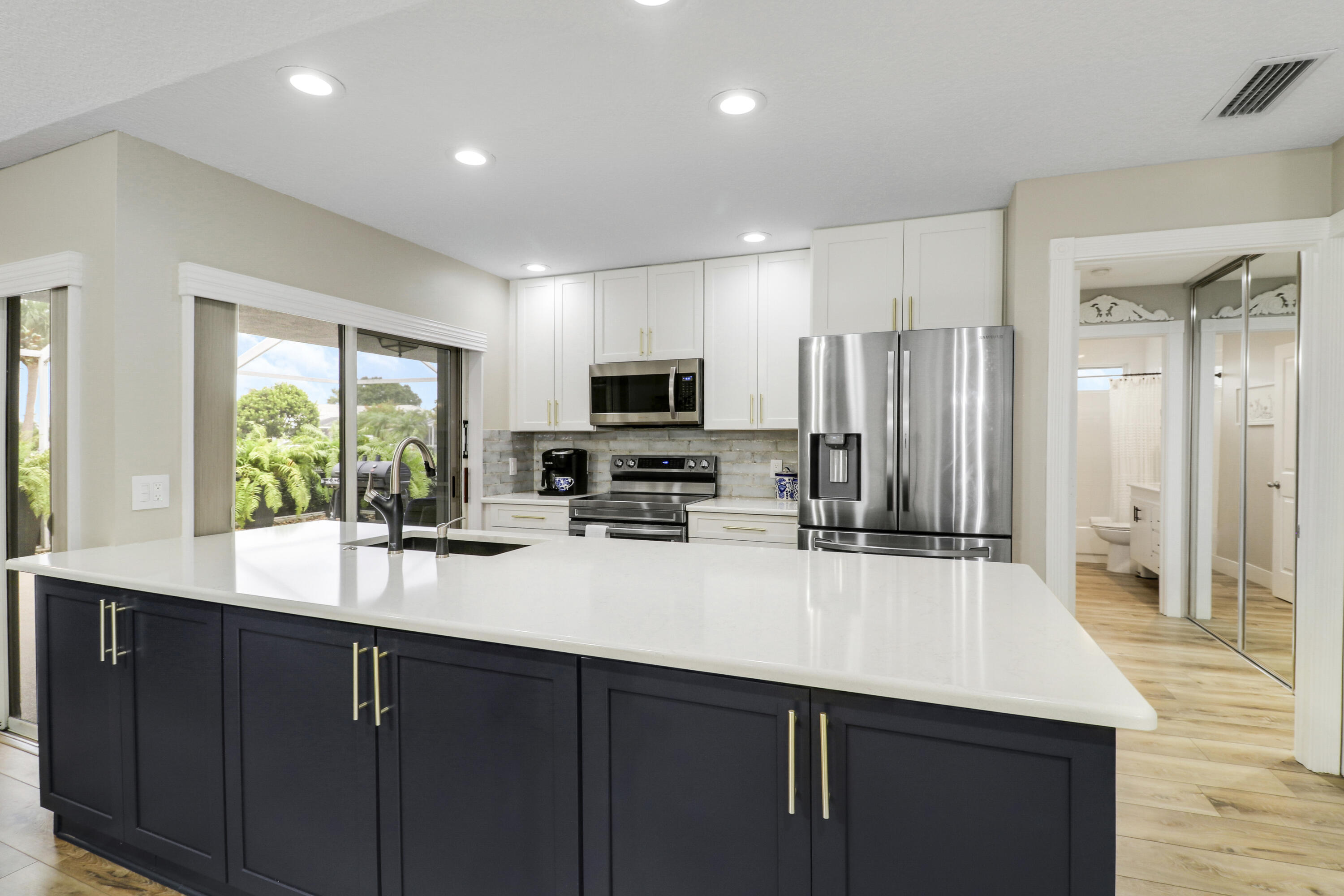 1228 NW Sun Terrace Circle D — photo