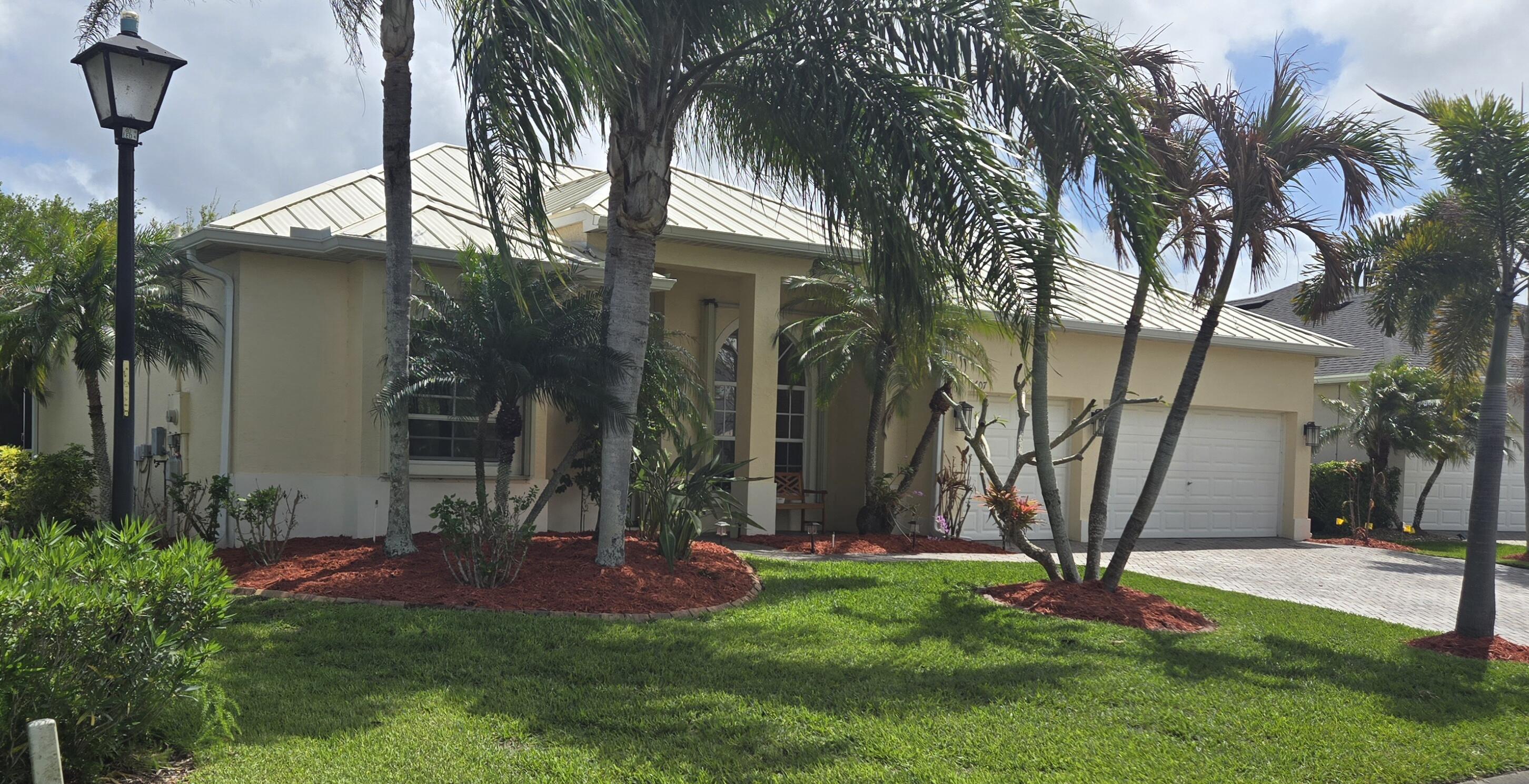 607 Tangelo Circle SW — photo