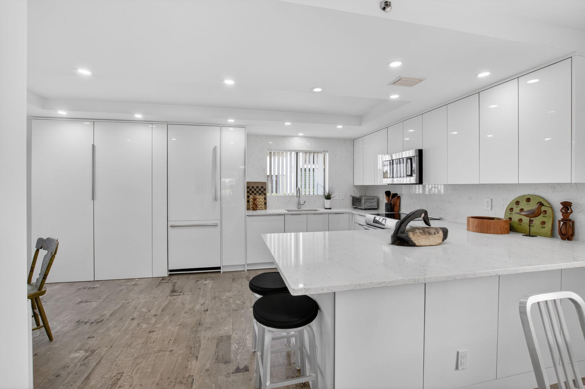 15354 Strathearn Drive 12601 — photo