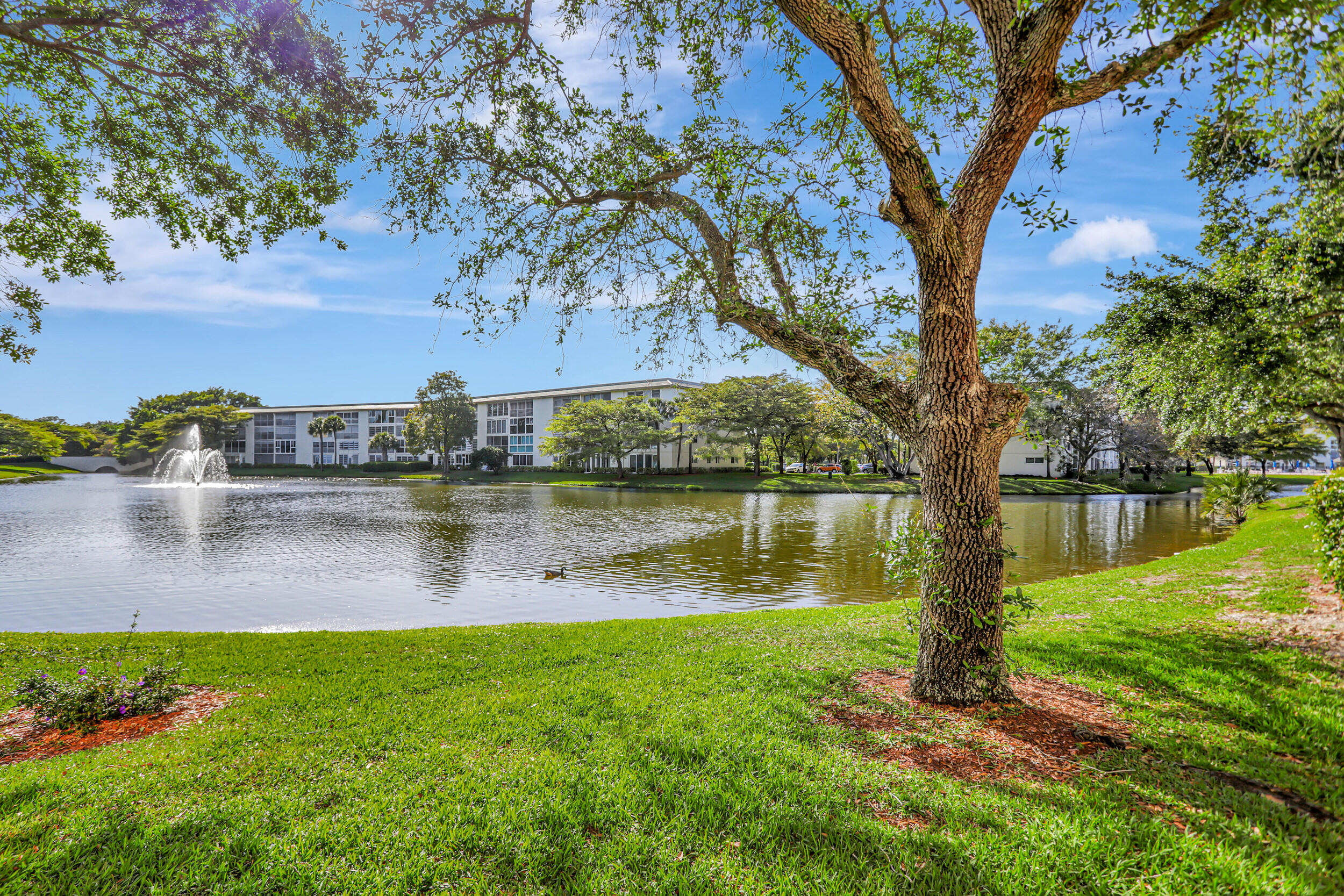 1704 Andros Isle E-1 — photo