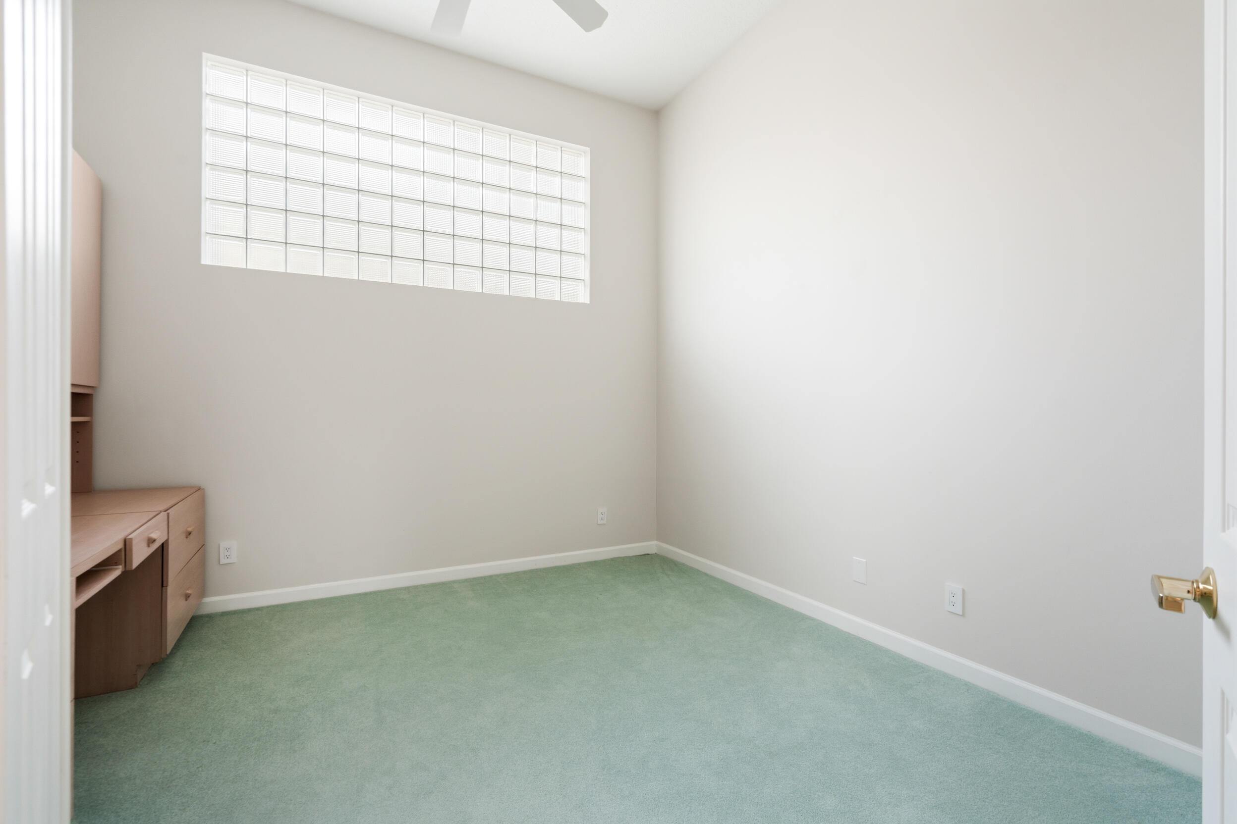 2534 SW Manor Hill Drive — photo