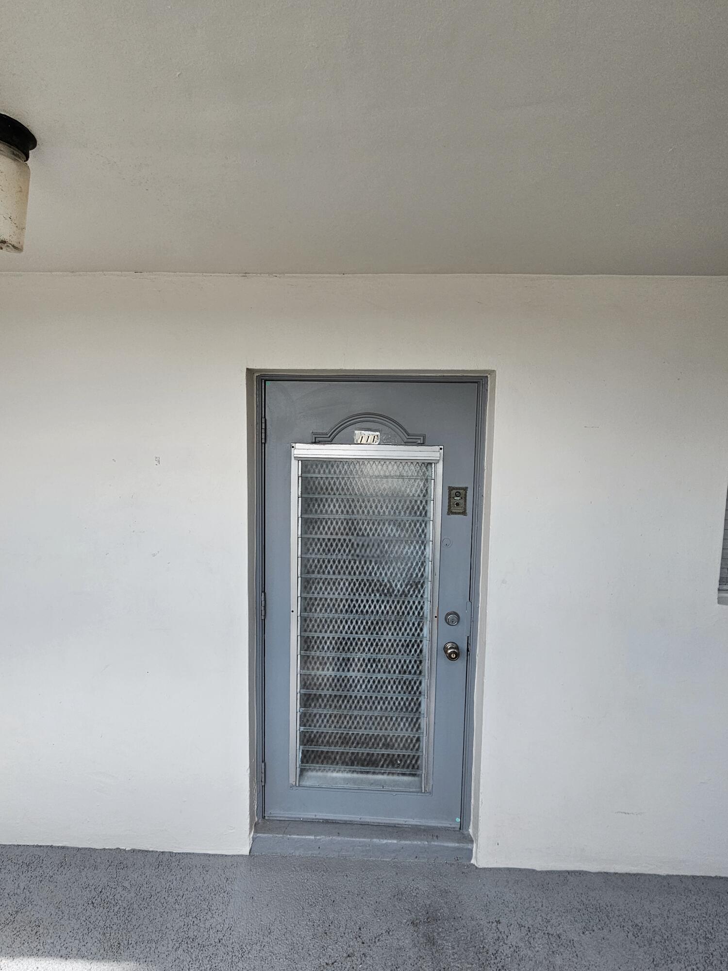 Home in Sunrise, FL 33322 — photo 2