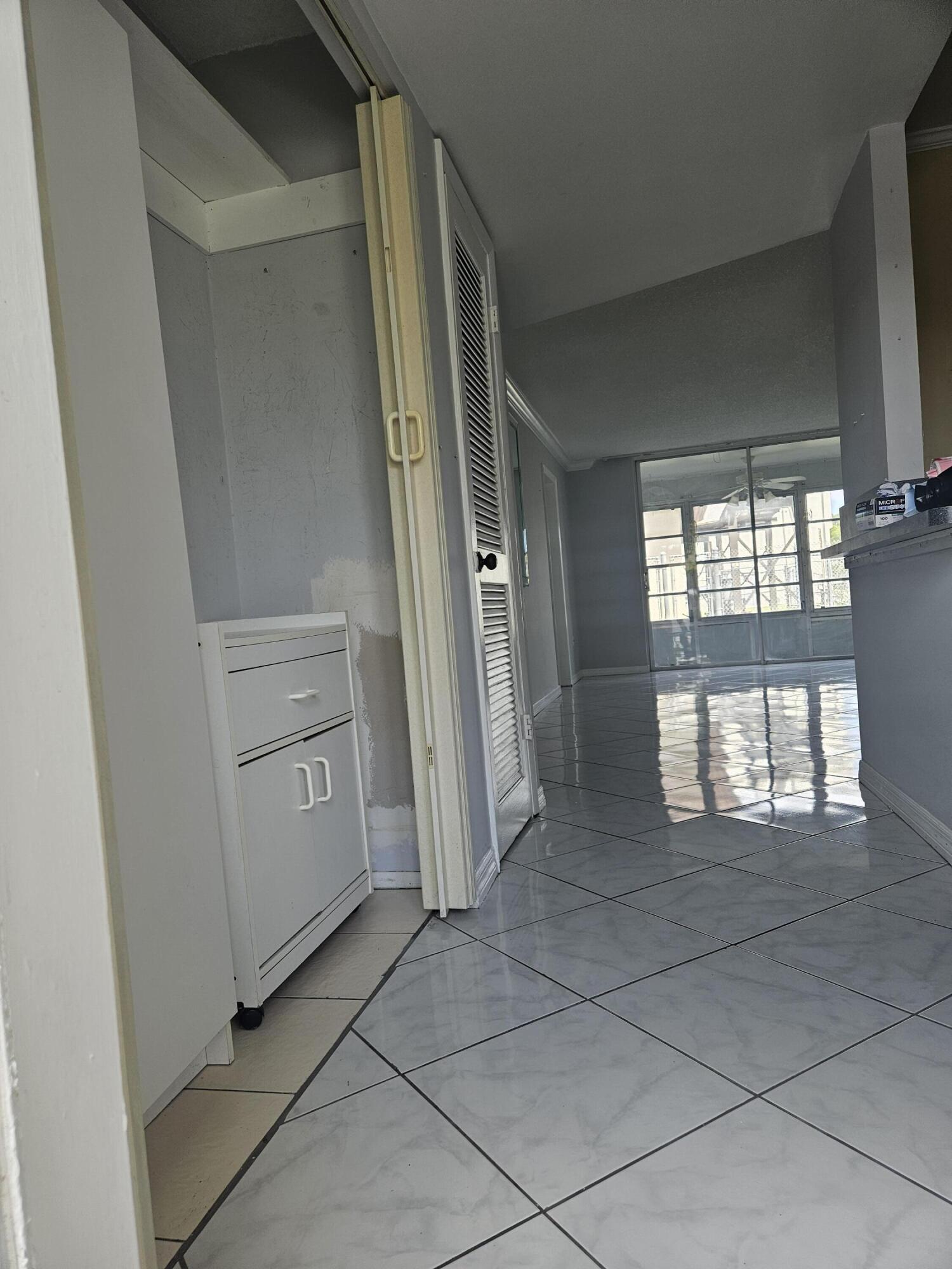 Home in Sunrise, FL 33322 — photo 3