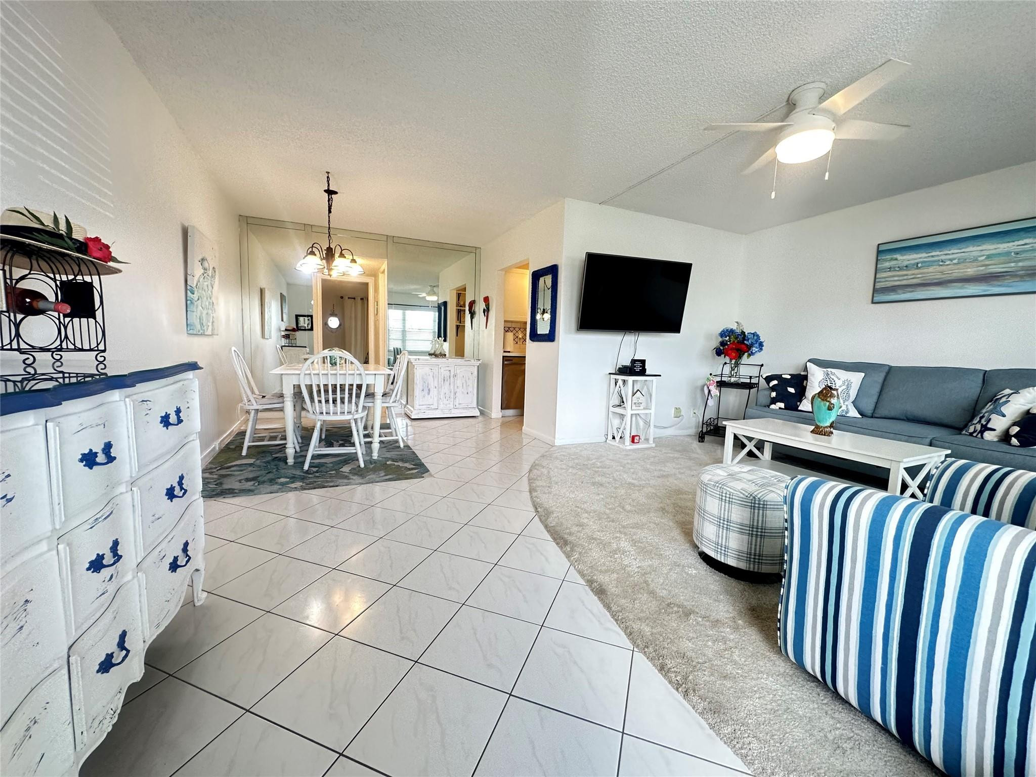 131 Oakridge J — photo