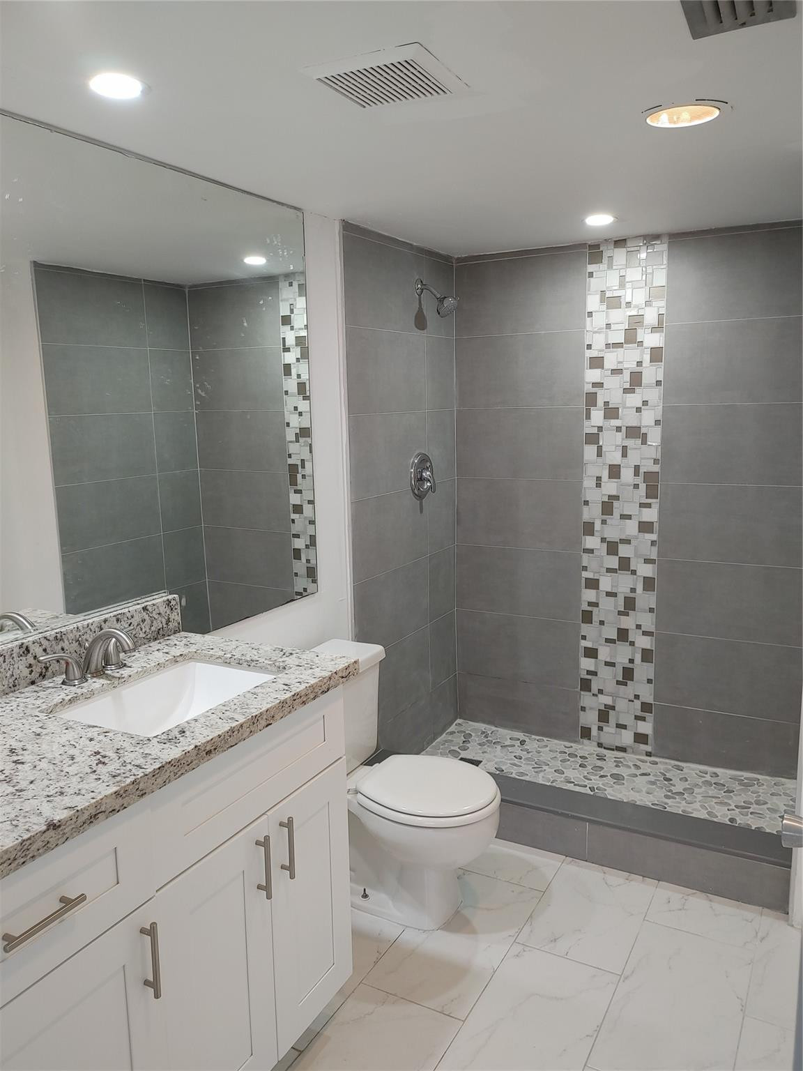 12900 SW 7th Court 410B — photo