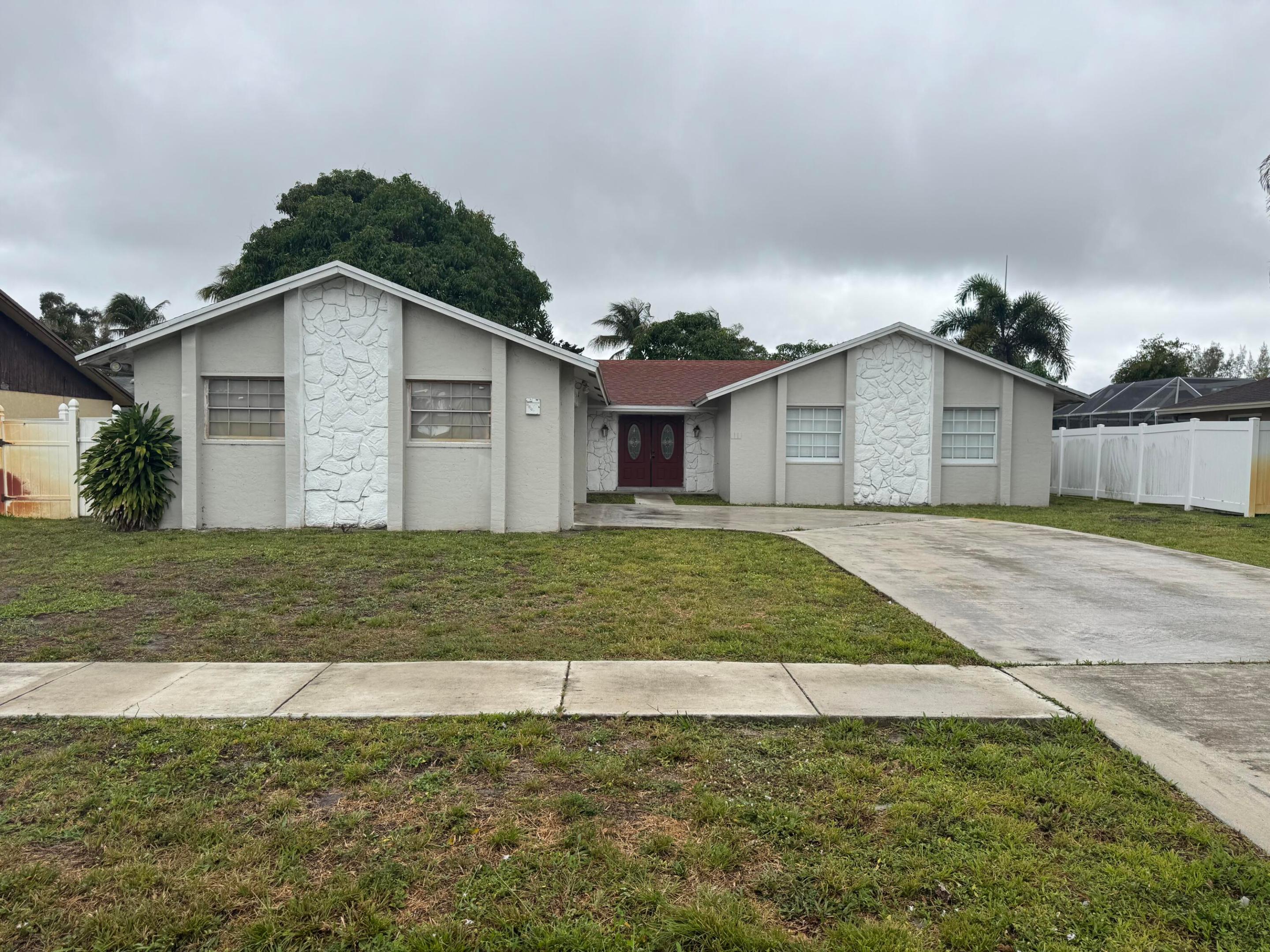 589 Cashiers Drive — photo
