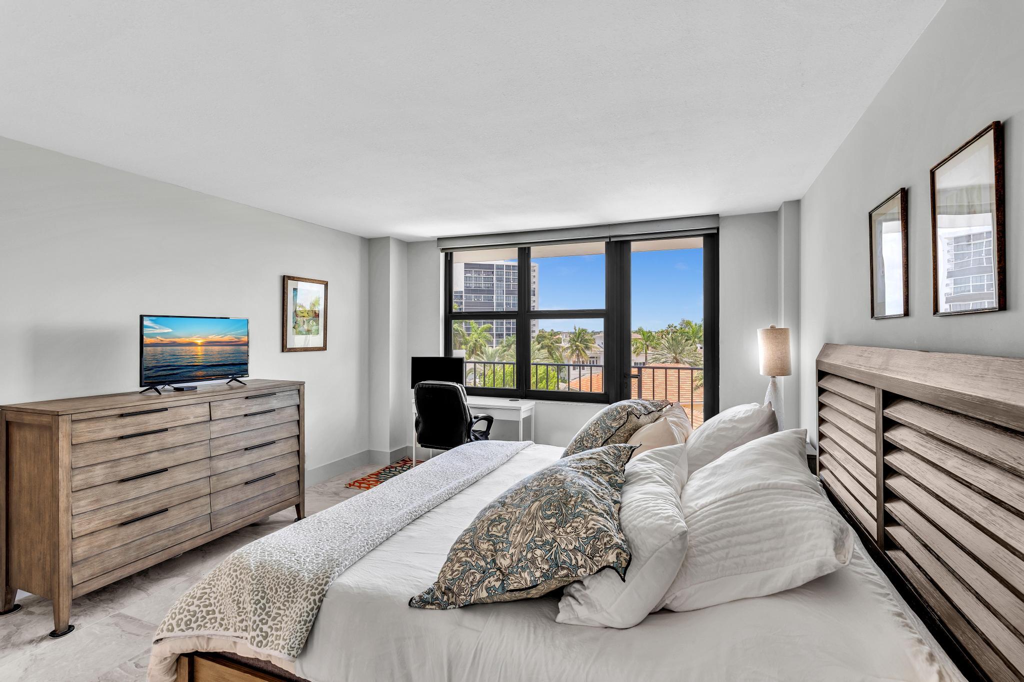 4600 S Ocean Boulevard 502 — photo