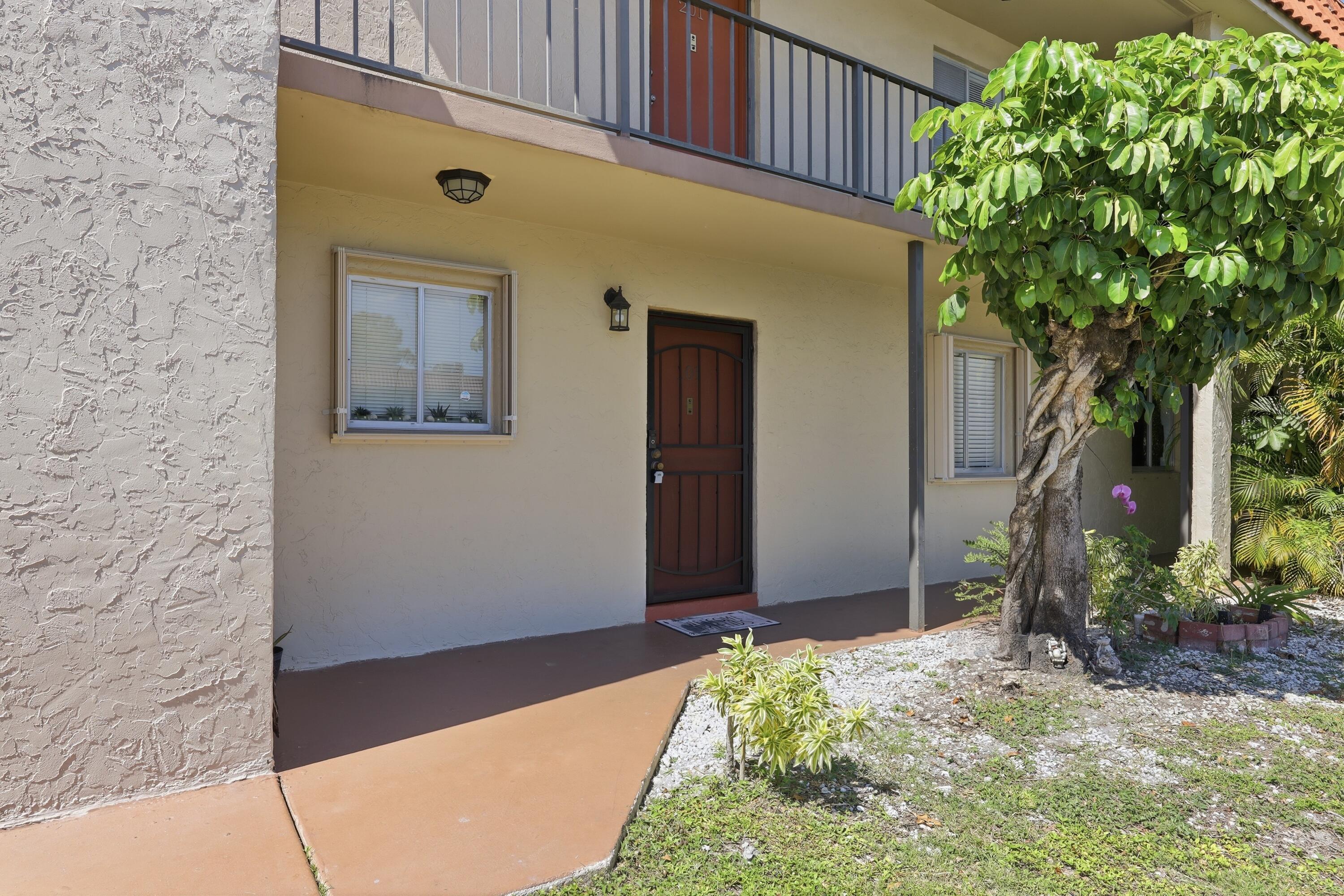 6074 Forest Hill Boulevard 101 — photo
