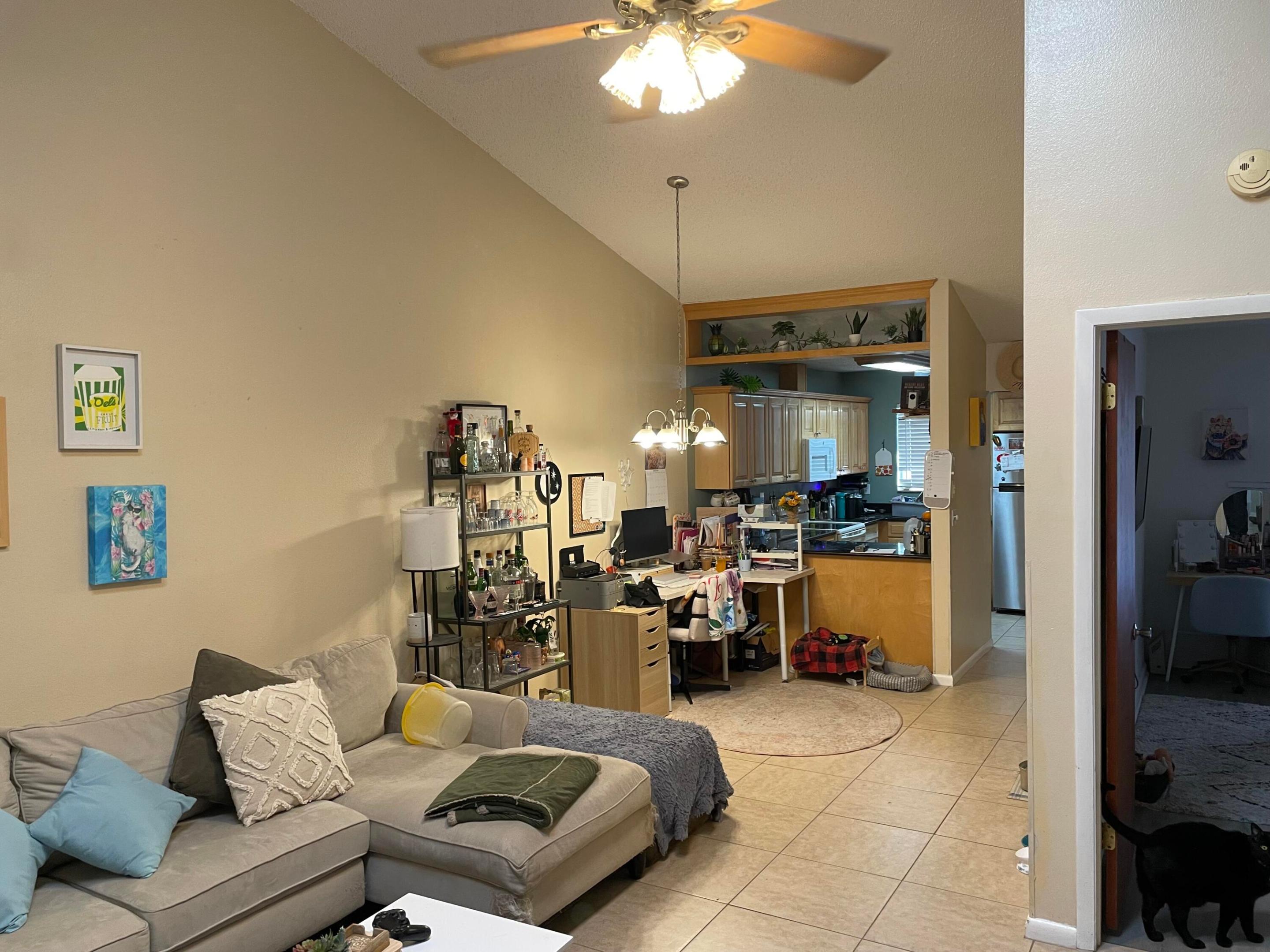 7607 SE Hobe Terrace — photo