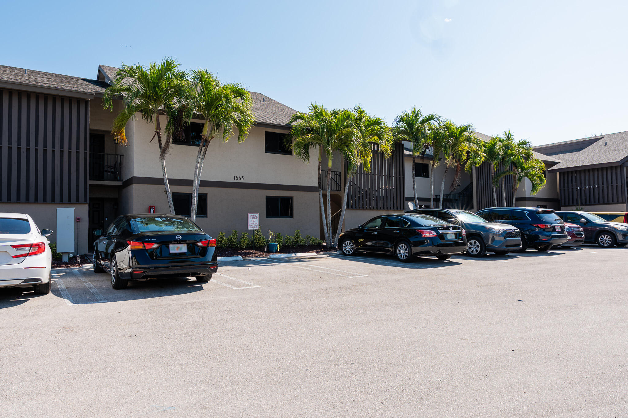 1665 Cabot Lane Unit a3 — photo
