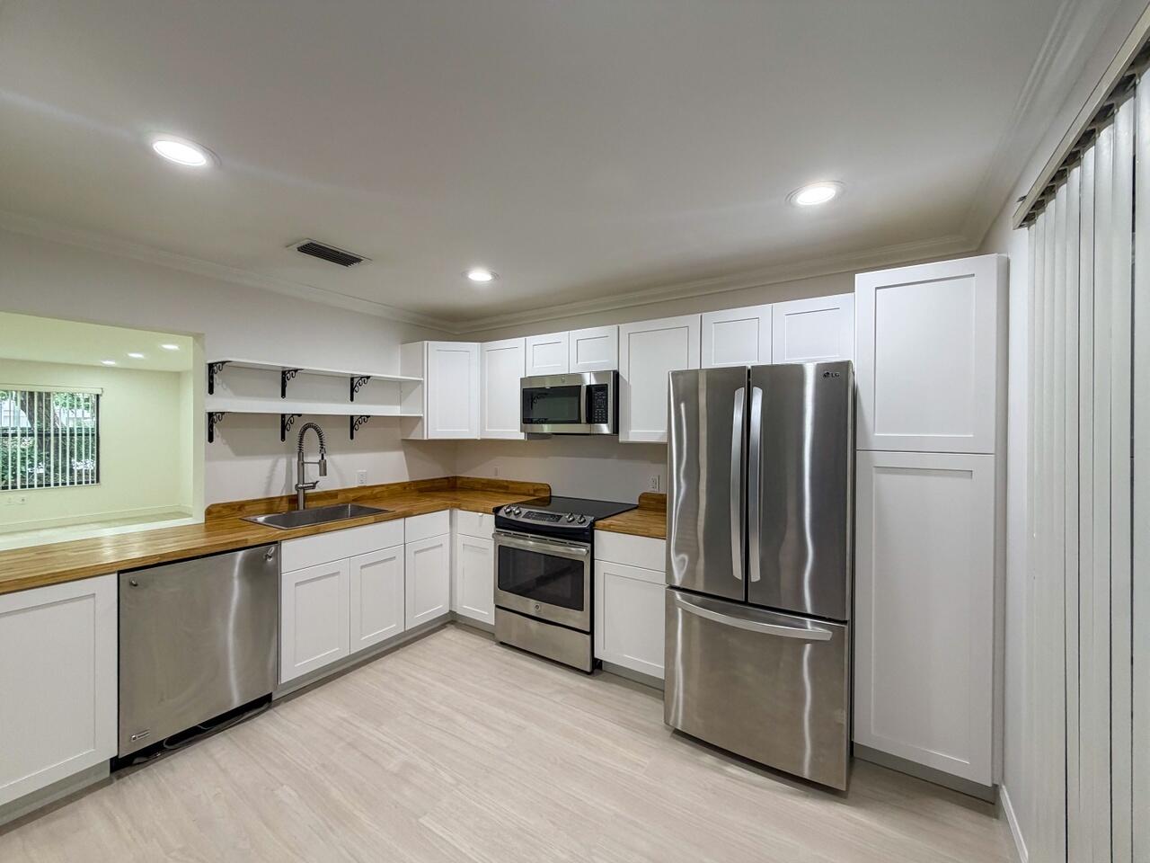 13165 Chadwick Court 26 — photo