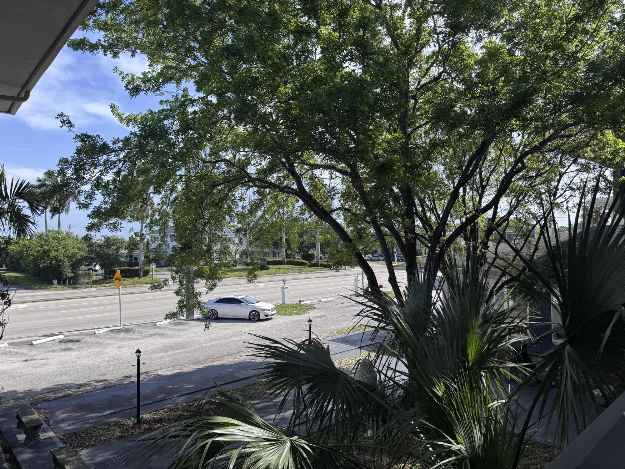 1150 E Sample Road #204, Pompano Beach, FL 33064 — photo 2