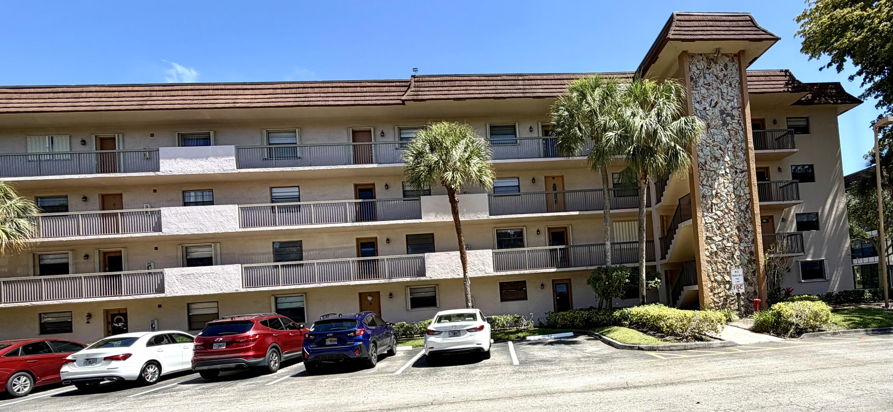 4970 E Sabal Palm Boulevard 315 — photo