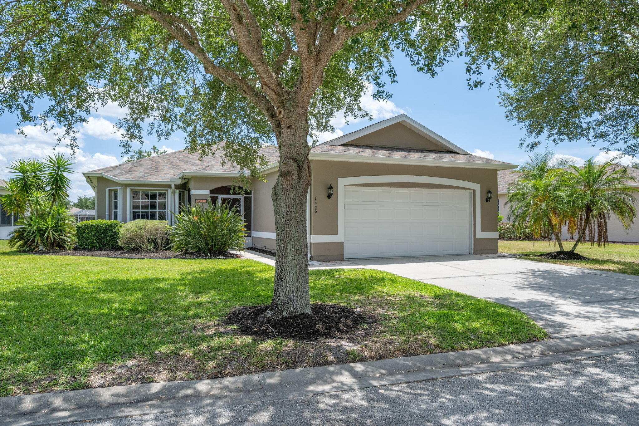 1336 Shoreline Circle — photo