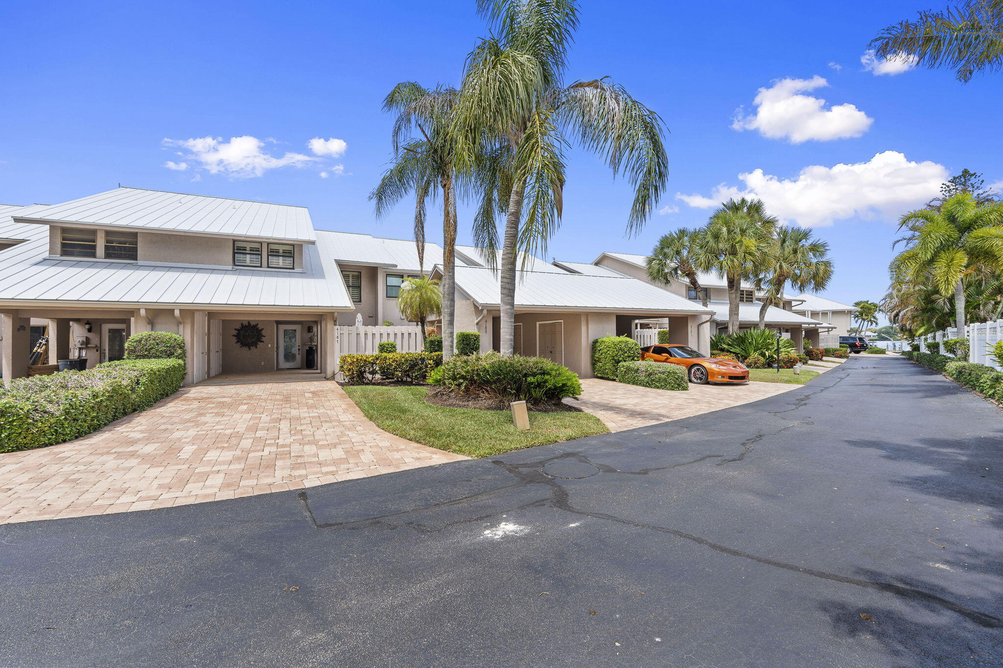 4189 SE Saint Lucie Boulevard — photo