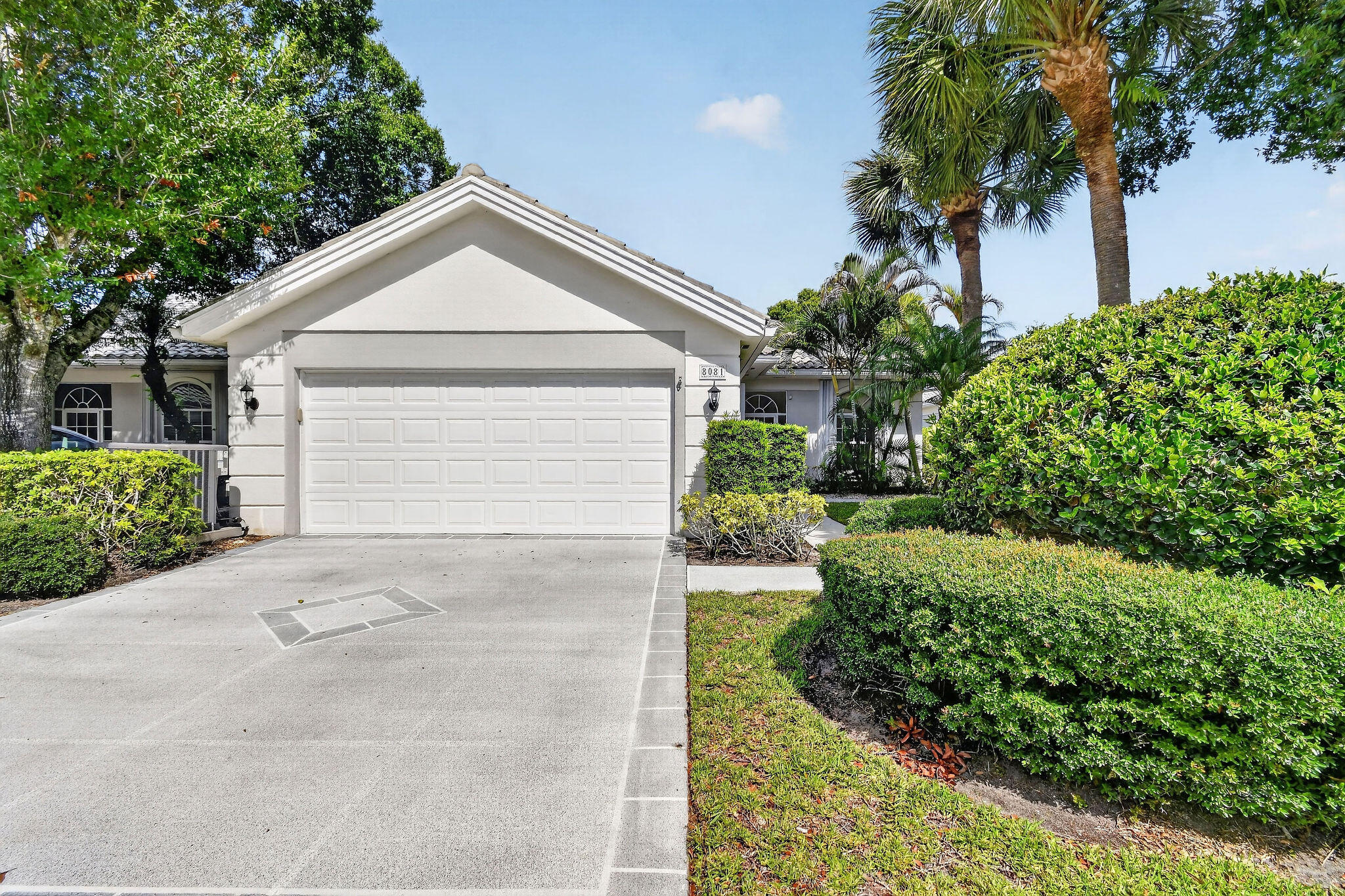 8081 SE Double Tree Drive — photo