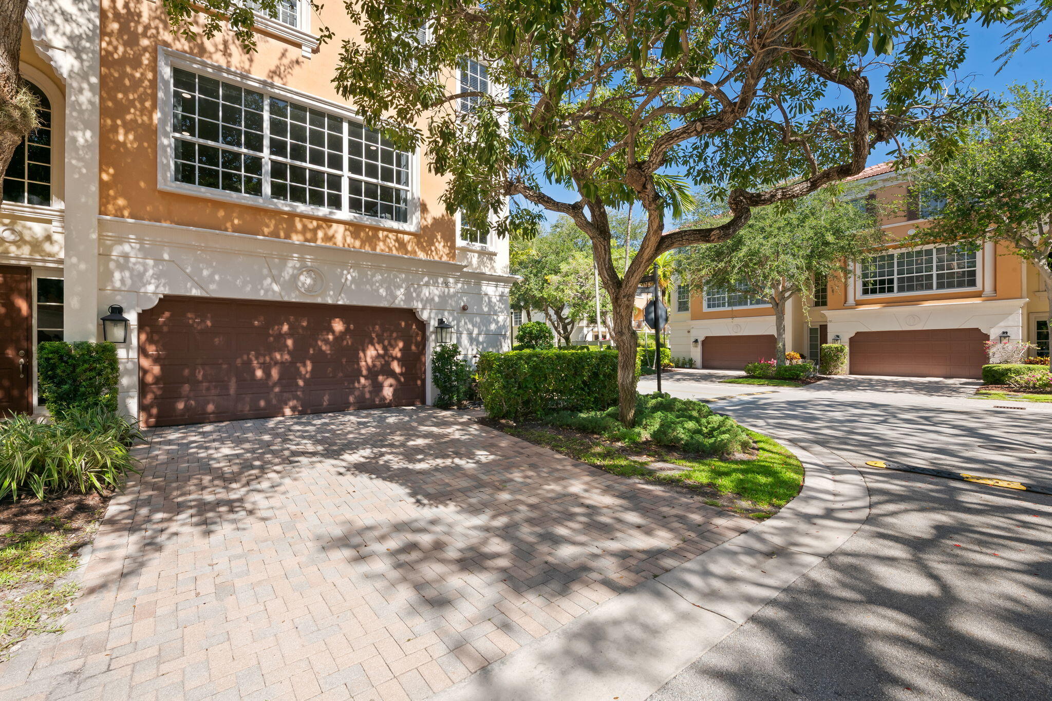 5675 NE Trieste Way, Boca Raton, FL 33487 — photo 2