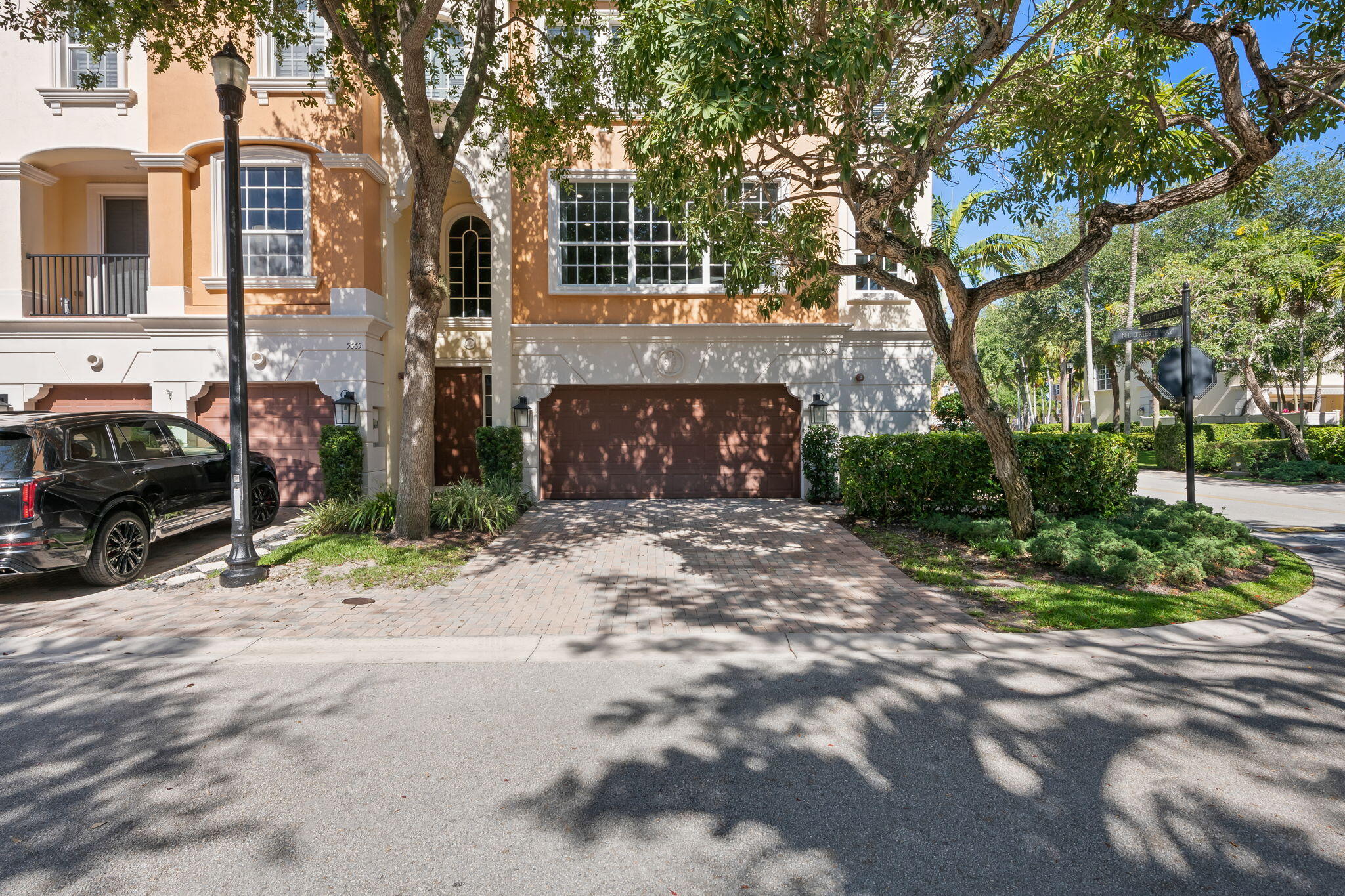 5675 NE Trieste Way, Boca Raton, FL 33487 — photo 3