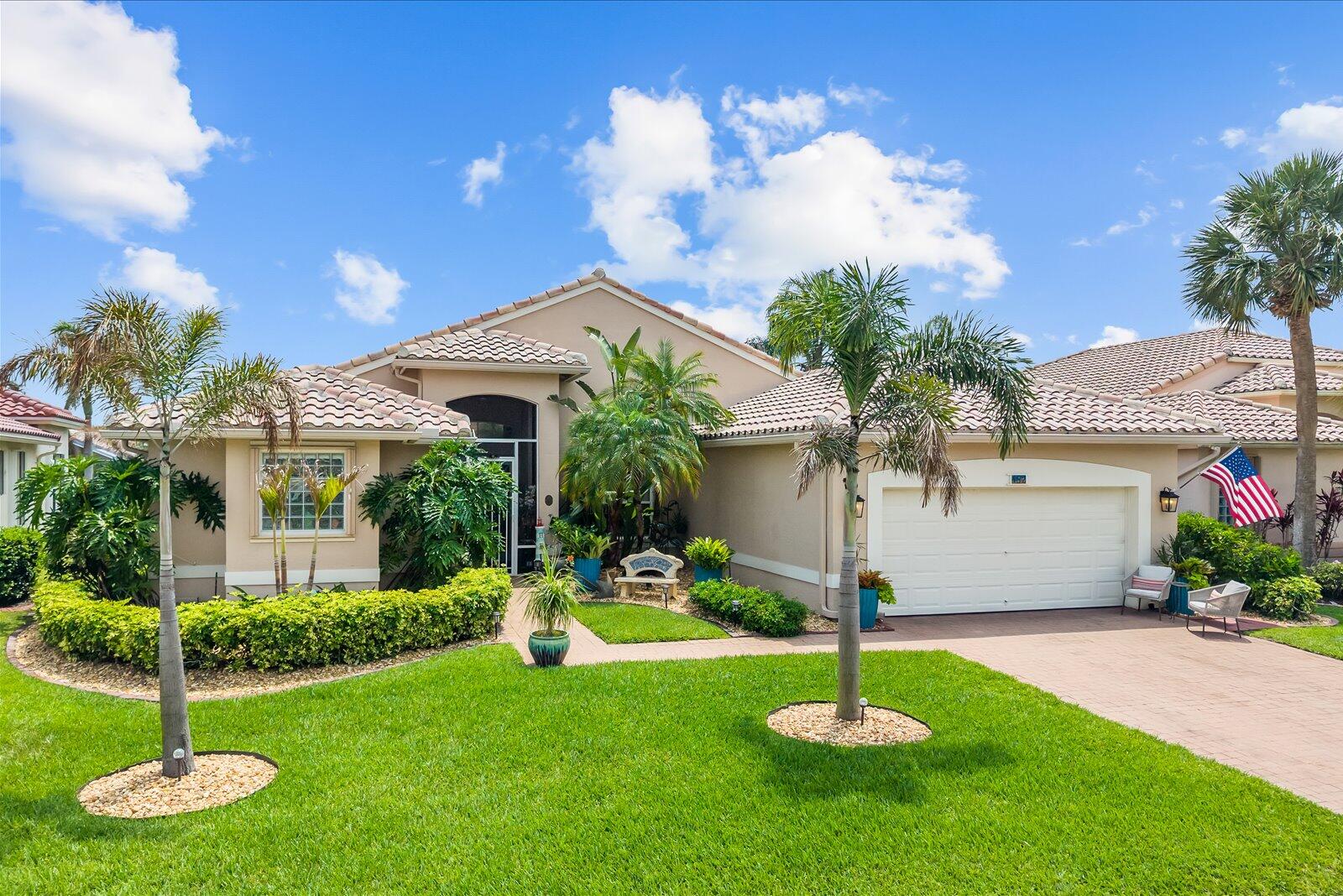 482 NW Blue Lake Drive — photo