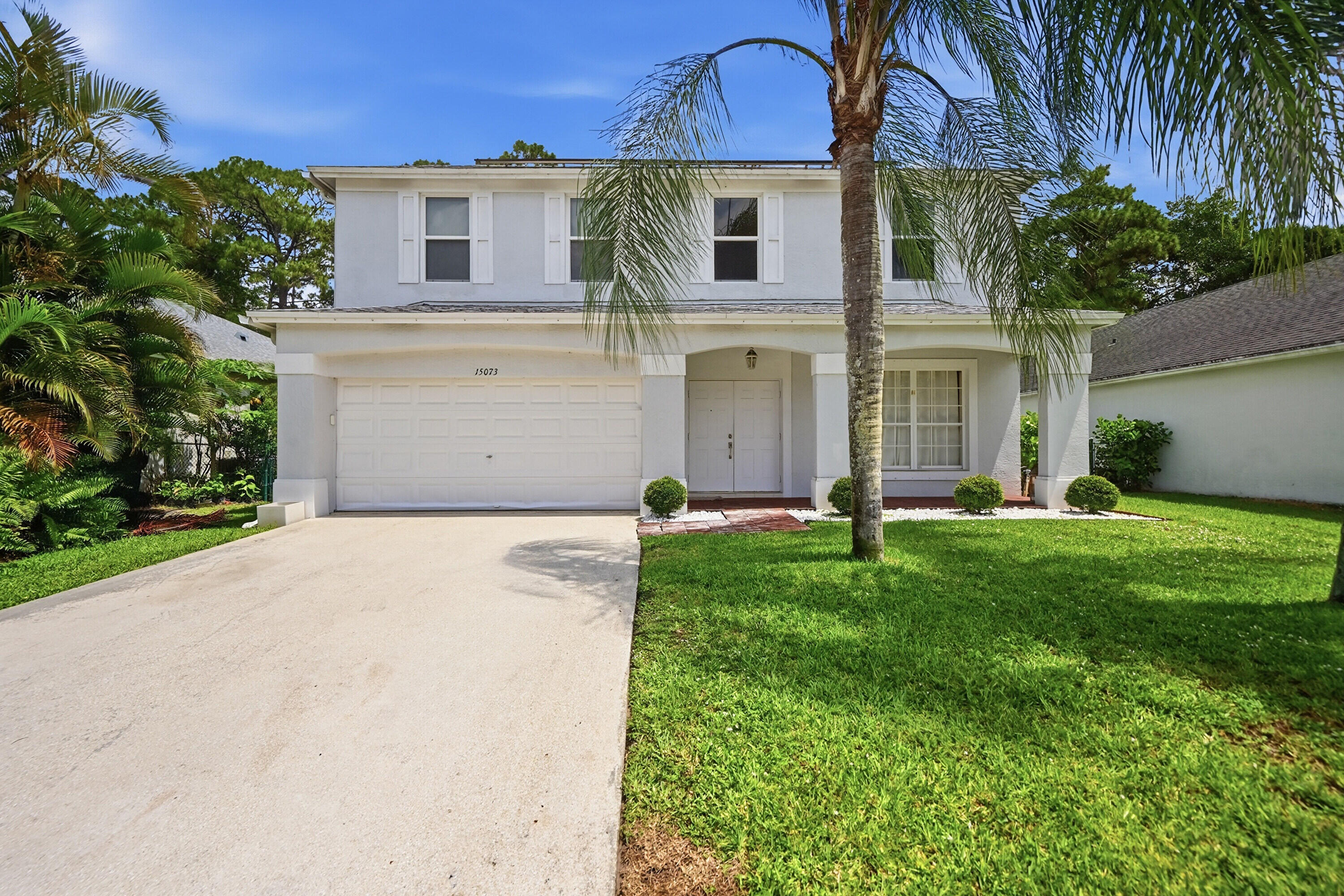 15073 Oak Chase Court — photo