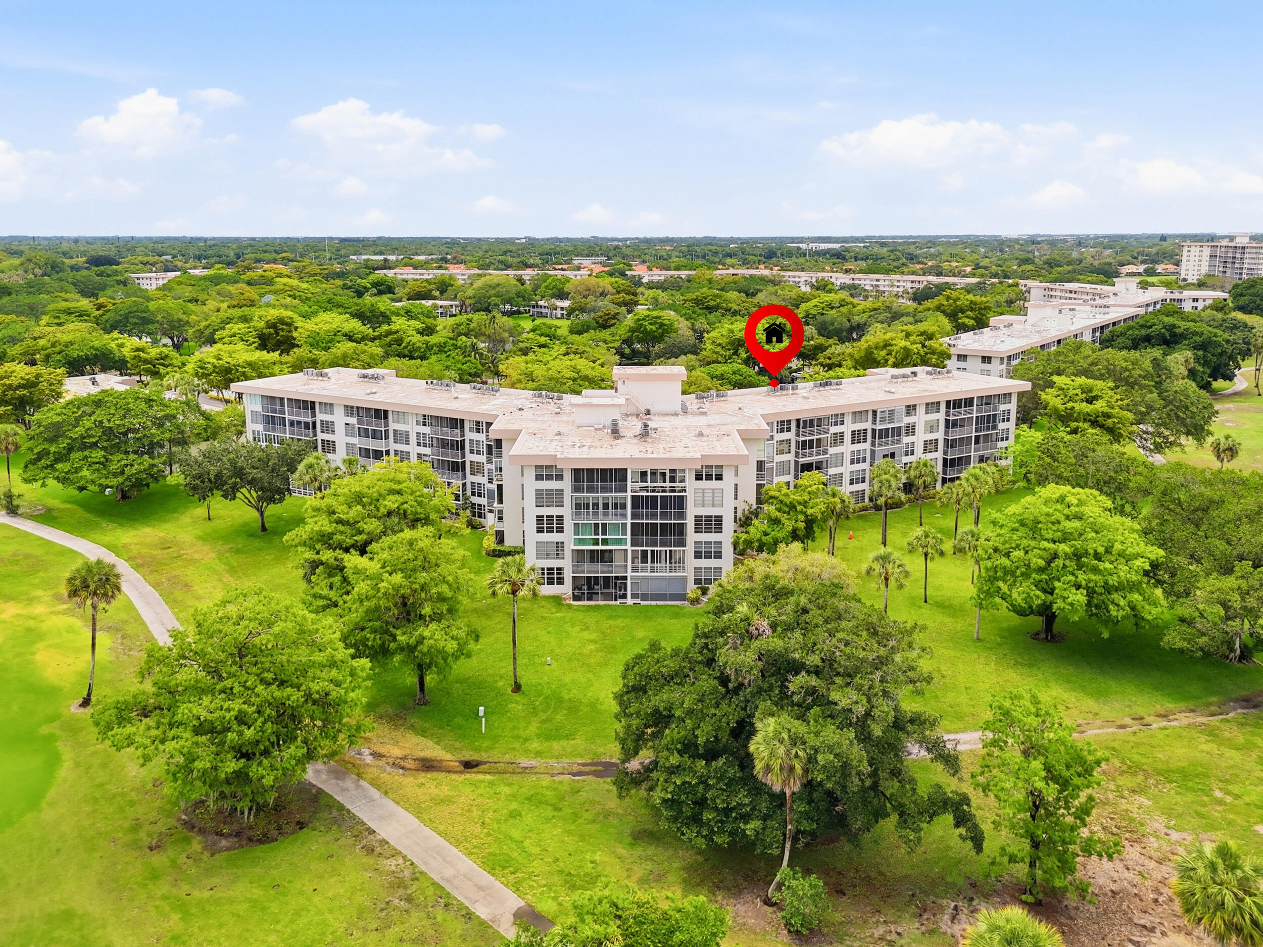 3800 Oaks Clubhouse Drive 410 — photo