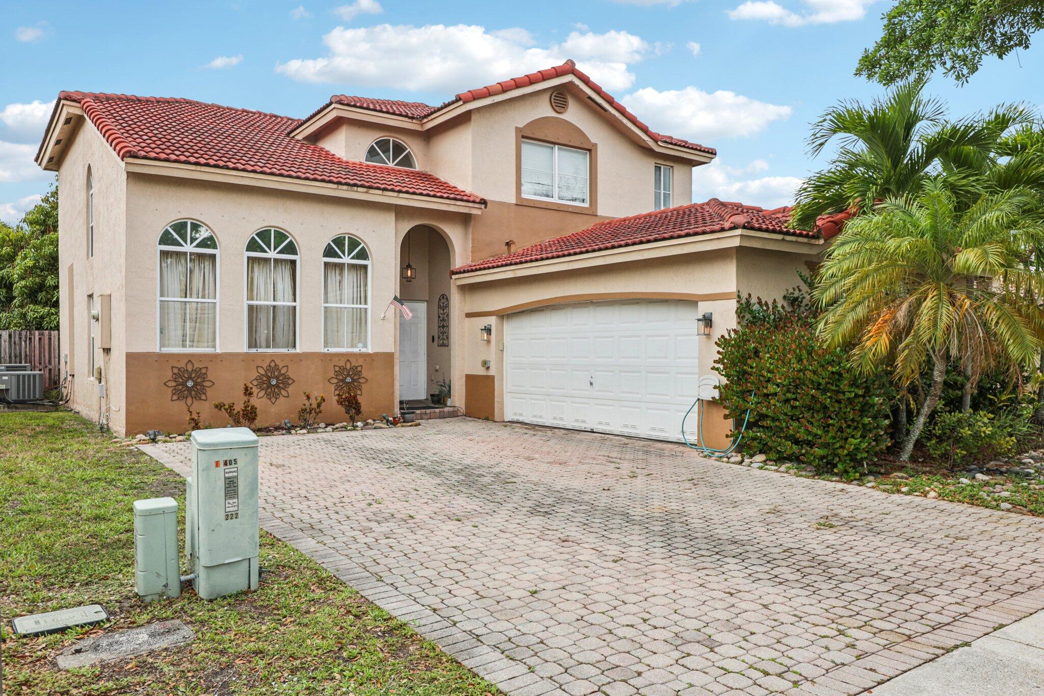 405 E Royal Cove Circle — photo