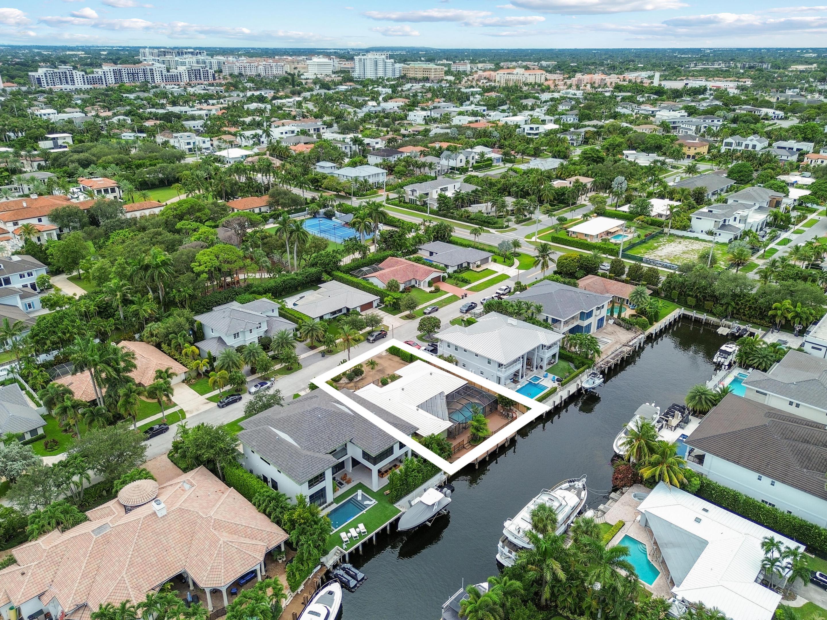 531 Silver Lane, Boca Raton, FL 33432 — photo 2