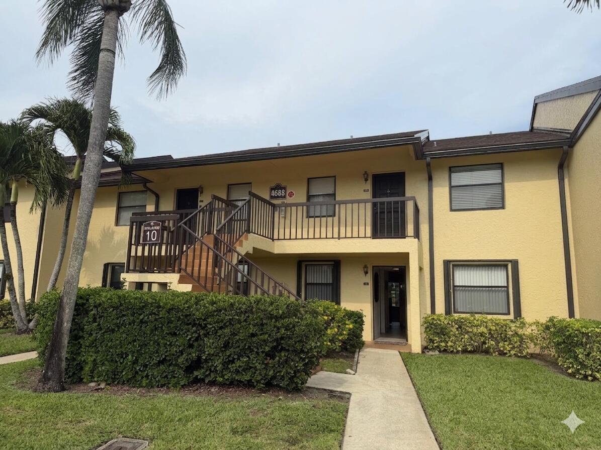 4688 Lucerne Lakes Blvd Boulevard E 104 — photo