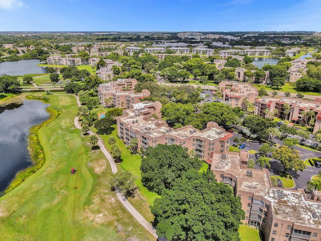 1831 Sabal Palm Drive Unit 202 — photo