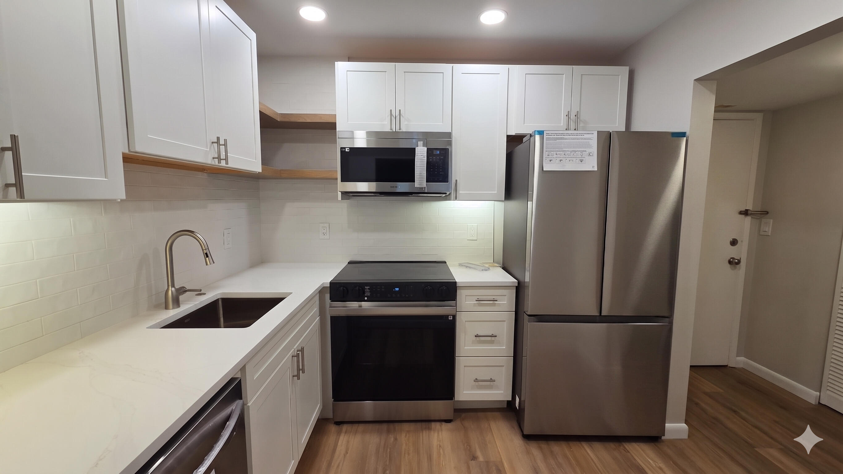 257 S Cypress Road 408 — photo