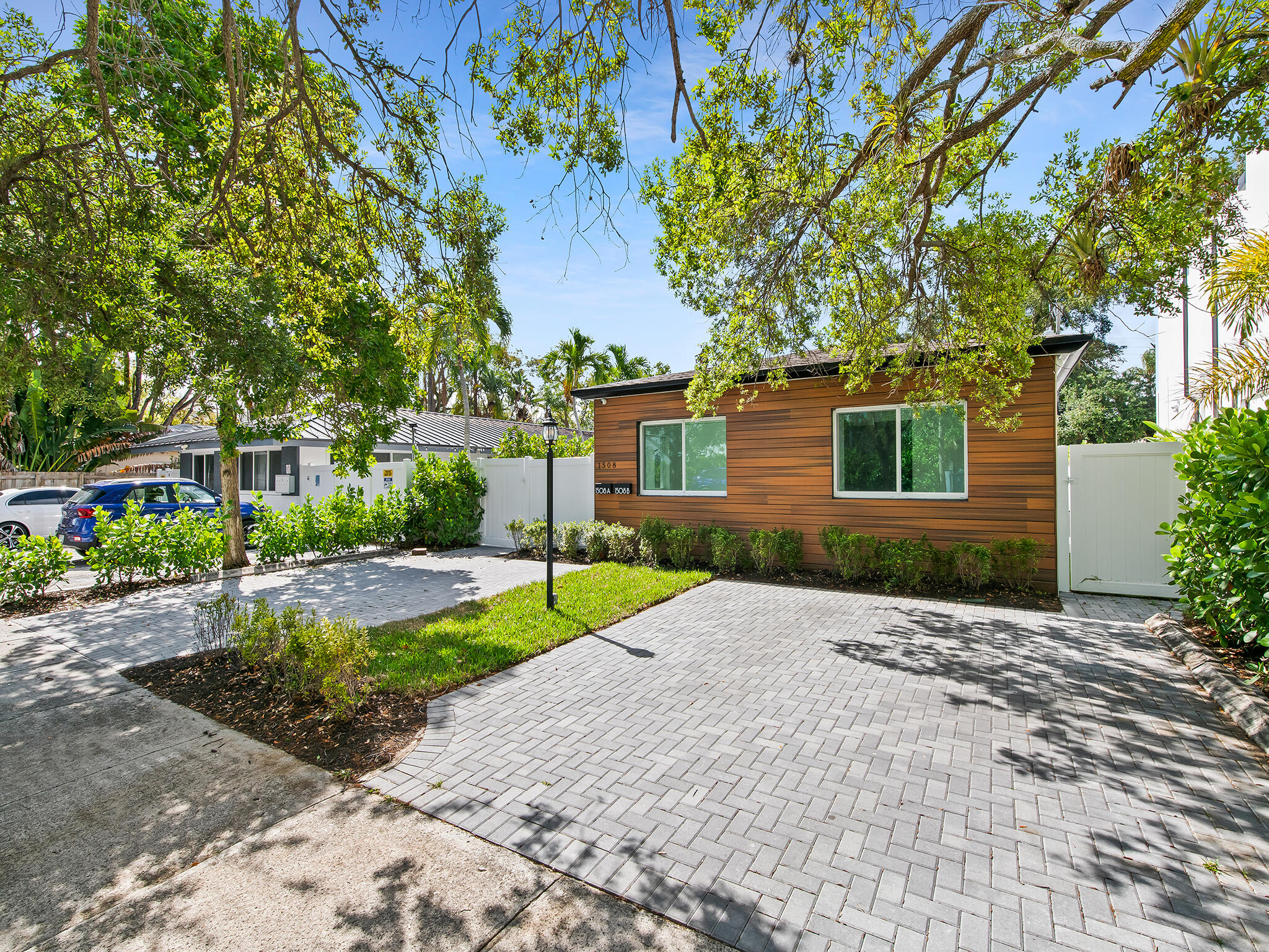 1508 NE 6th Street — photo
