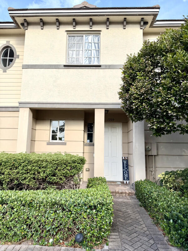 1205 Abaco Lane — photo