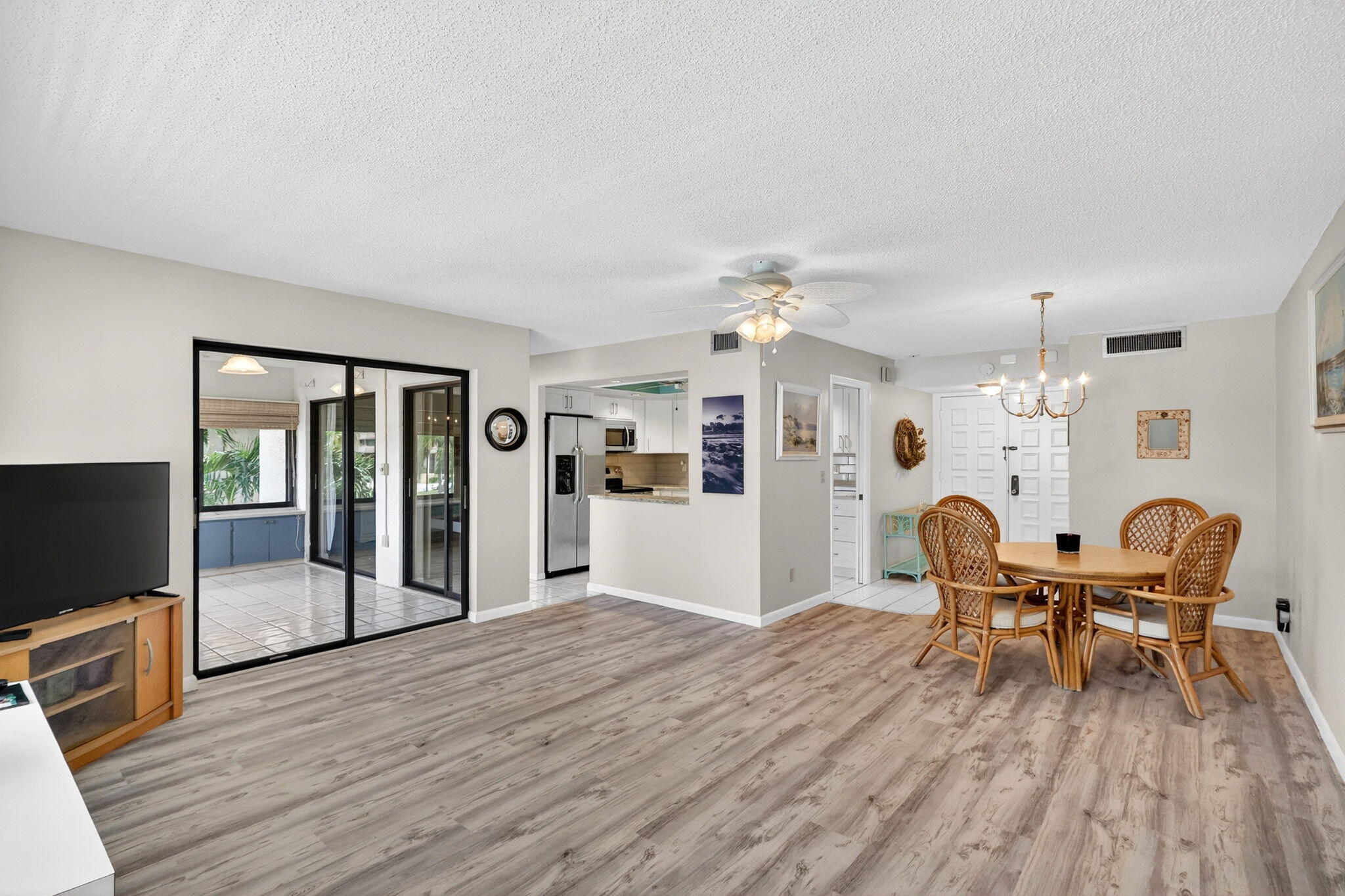 1800 SE Saint Lucie Boulevard 11-203 — photo