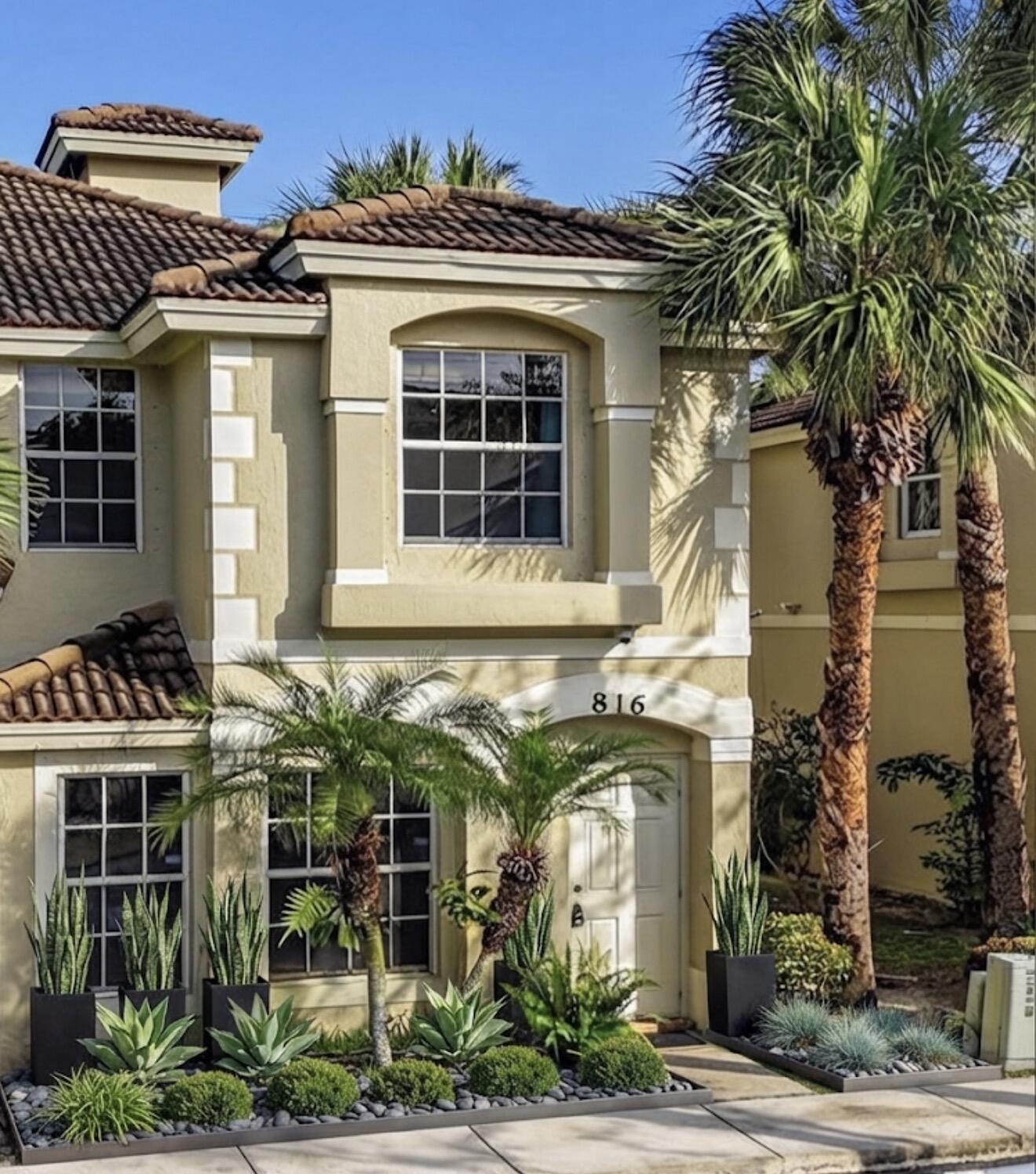 816 Summit Lake Drive — photo