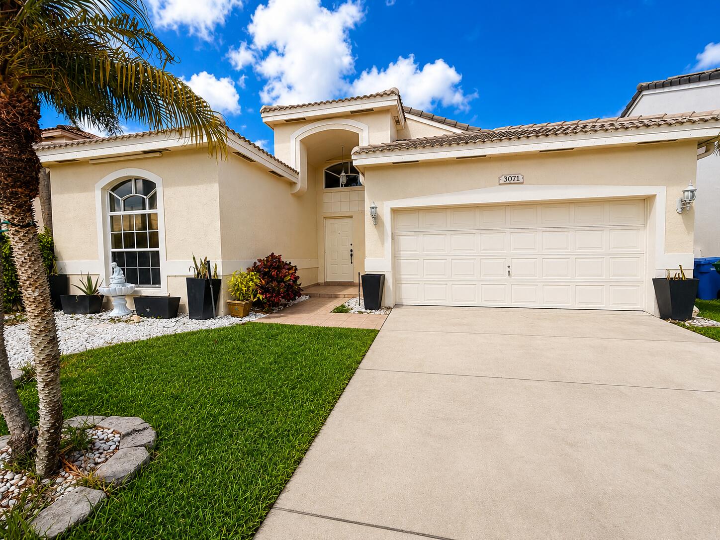 3071 Dogwood Lane — photo