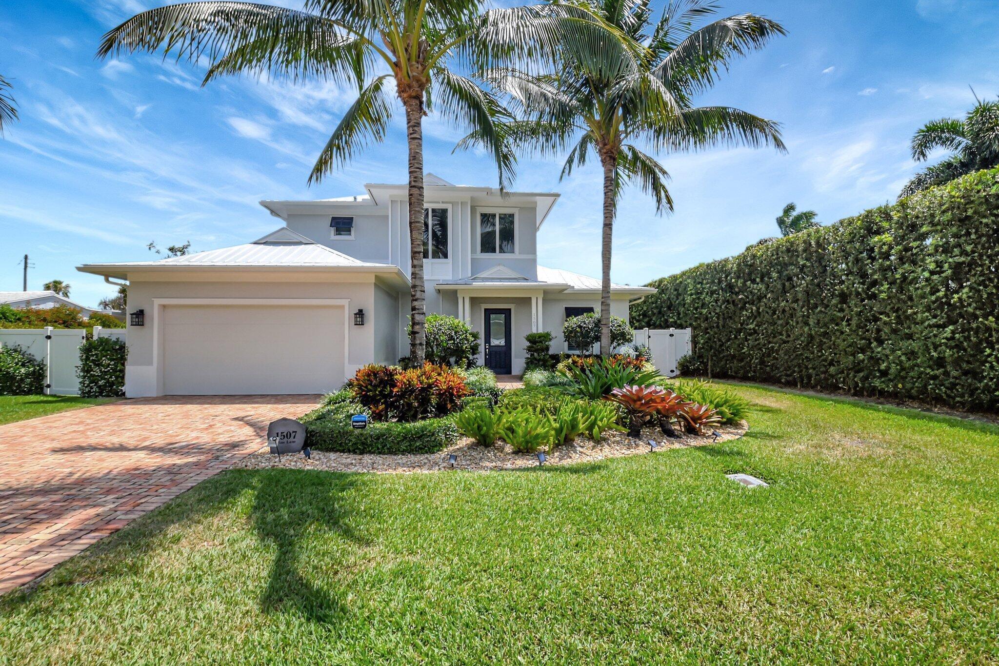 1507 Pine Lane — photo