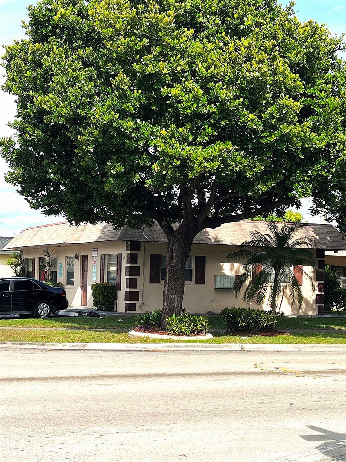 4130 NW 31st Terrace 1 — photo