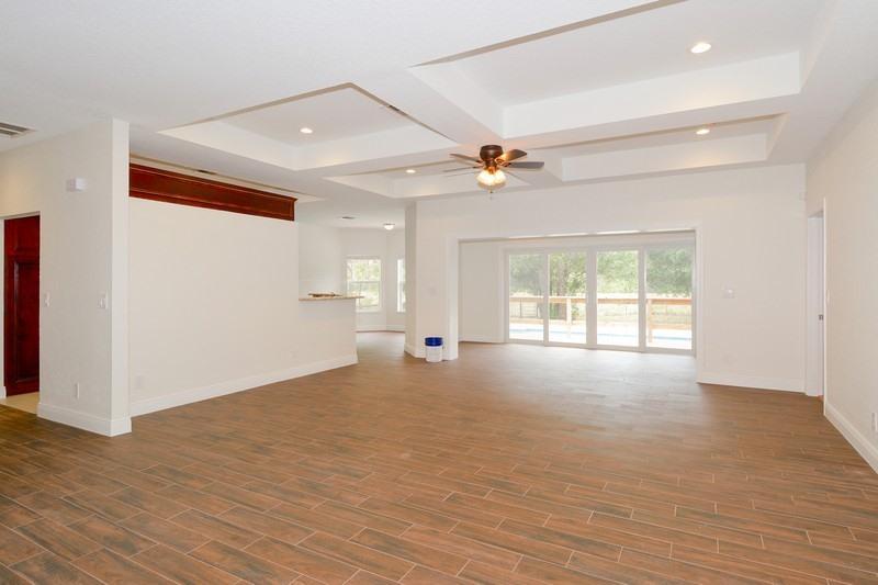 4935 Lame Panther Lane — photo